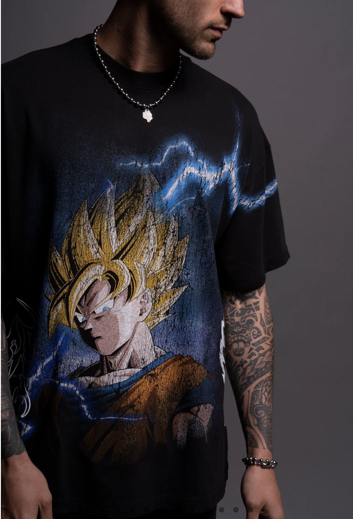 Darc Sport DARC SPORT X DRAGON BALL Z (DBZ) X GOKU ENERGY SHIRT Size US XL / EU 56 / 4 - 7 Thumbnail