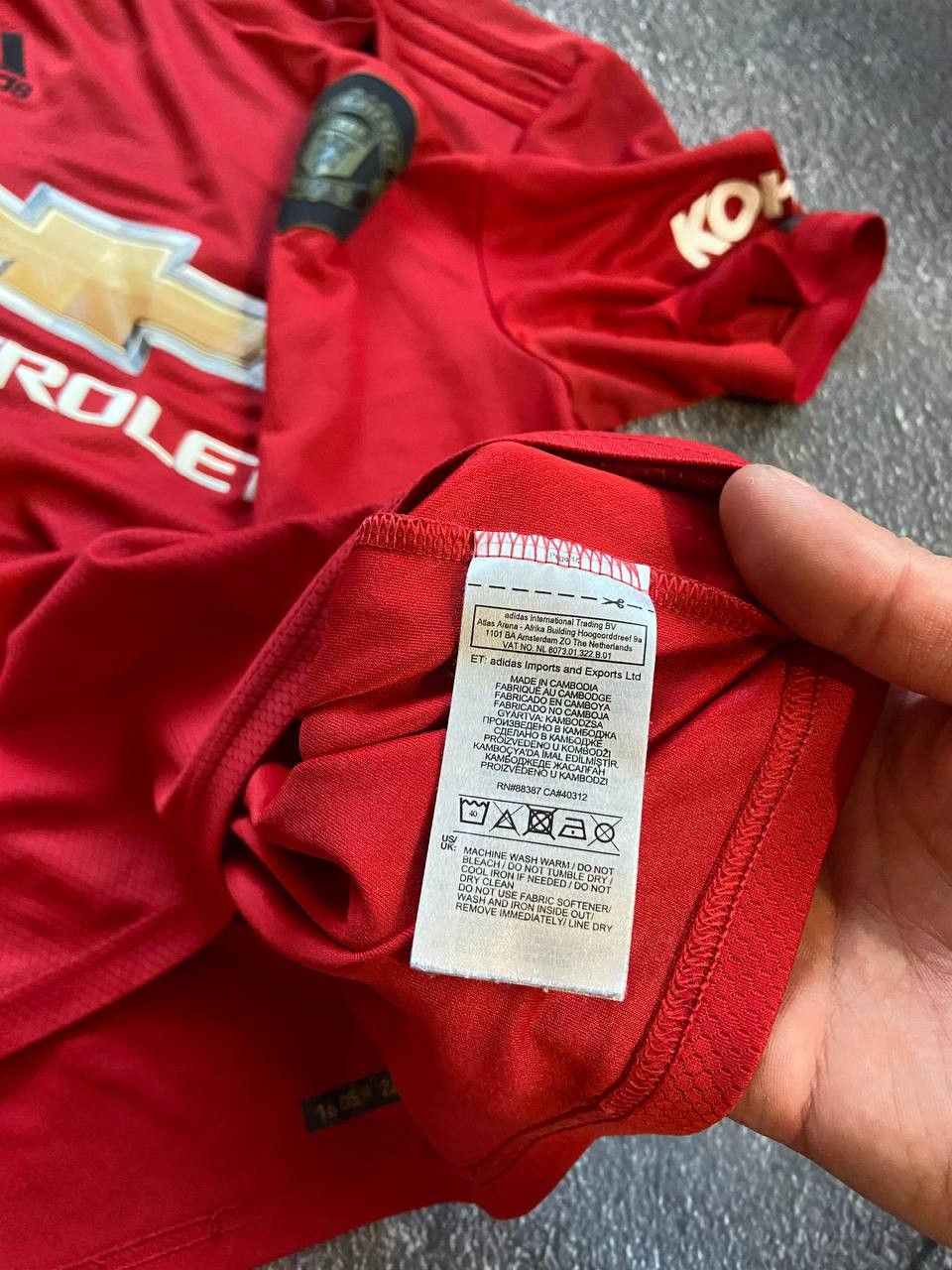 Adidas Adidas Manchester United 2019 jersey Size US L / EU 52-54 / 3 - 9 Thumbnail