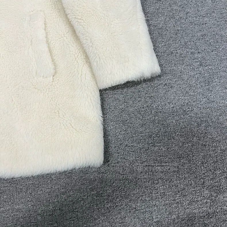 Max Mara Max Mara Alpaca Wool Teddy Jacket Size S / US 4 / IT 40 - 3 Thumbnail