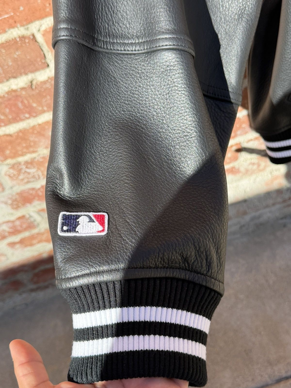 New York Yankees × Supreme Supreme Yankee Kanji Leather Varsity Jacket Size Large Size US L / EU 52-54 / 3 - 6 Thumbnail