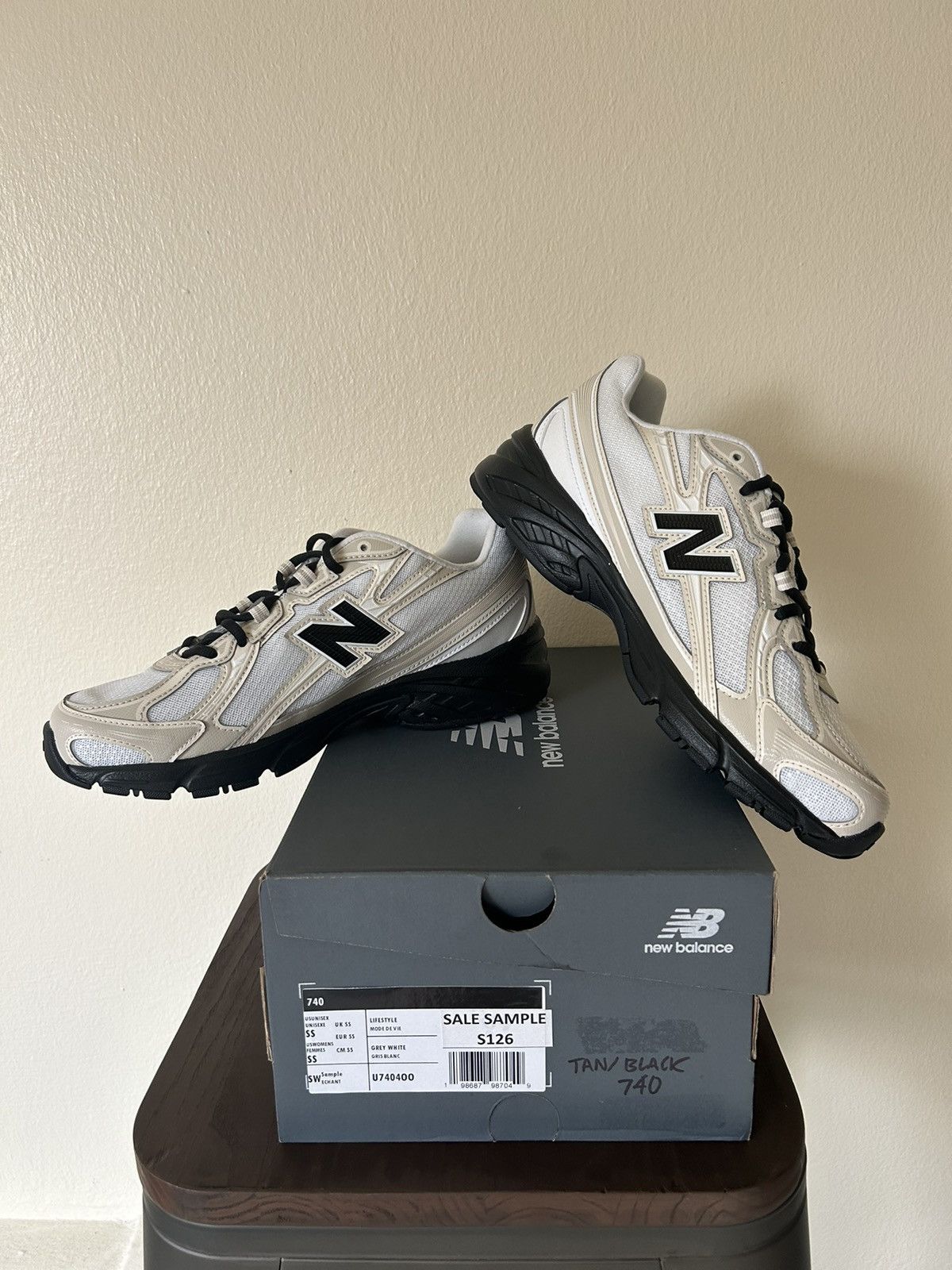 New Balance New Balance 740 Sneaker Size US 9 / EU 42 - 2 Thumbnail
