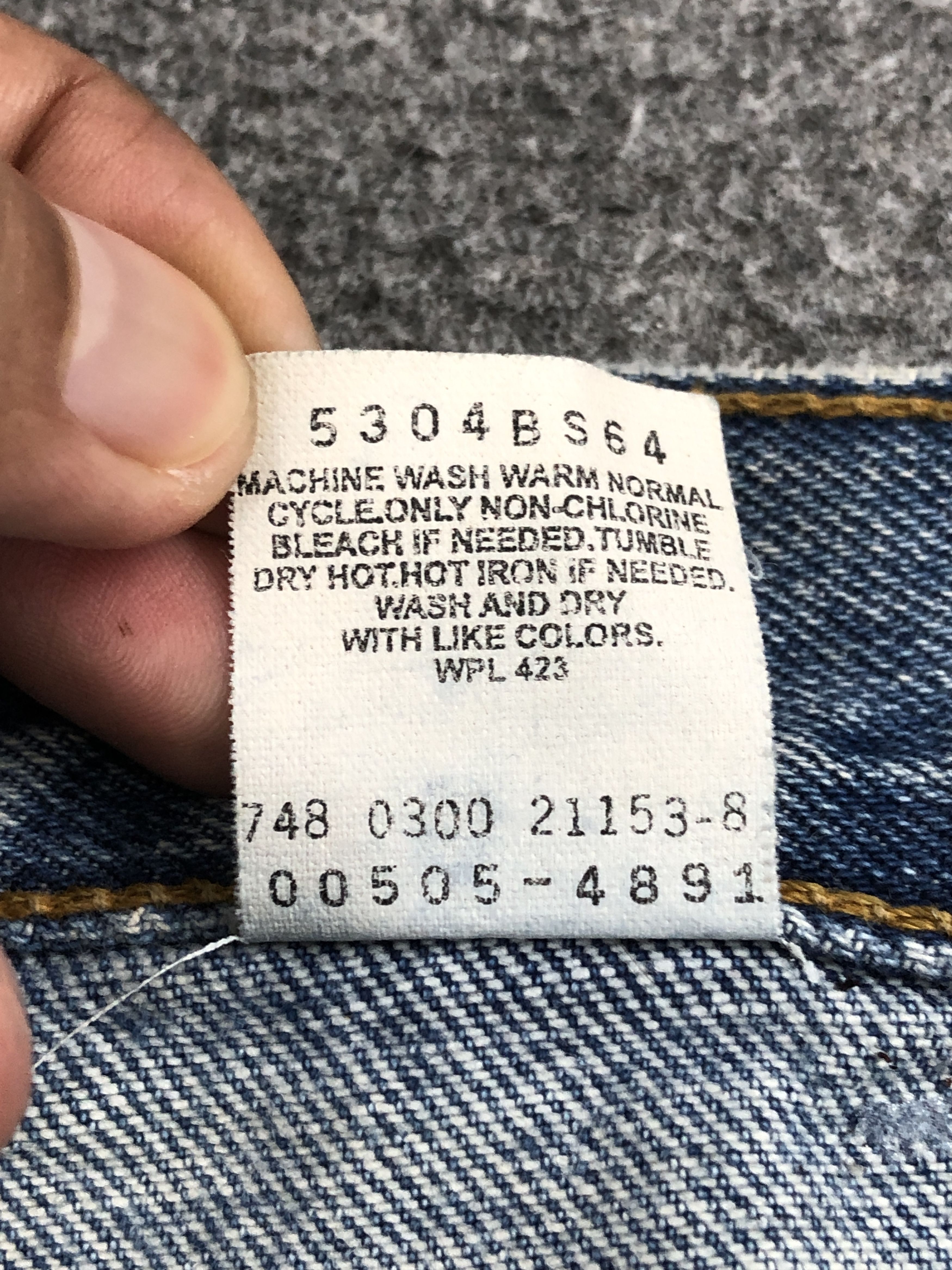 Levi's Vintage 90s Levis 505 Light Wash Jeans DP2437 Size US 39 - 12 Thumbnail
