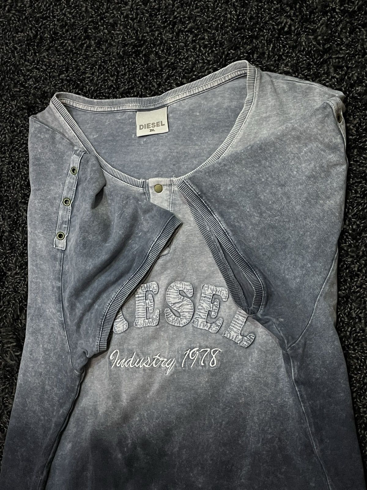 Diesel Y2K Diesel 90’s Archive Vintage T-Shirt Rare Japanese tee Size US XXL / EU 58 / 5 - 3 Thumbnail