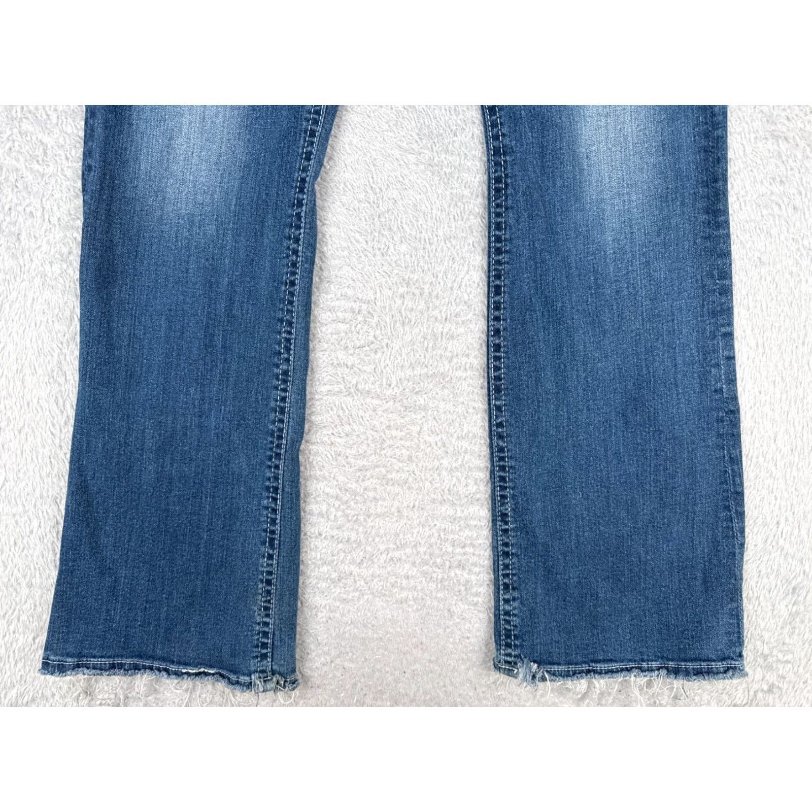 Vintage Maurices Jeans Womens 12 Blue Denim Flared Bootcut Raw Hem Embroidered 31x33 Size 34" / US 12 / IT 48 - 2 Thumbnail