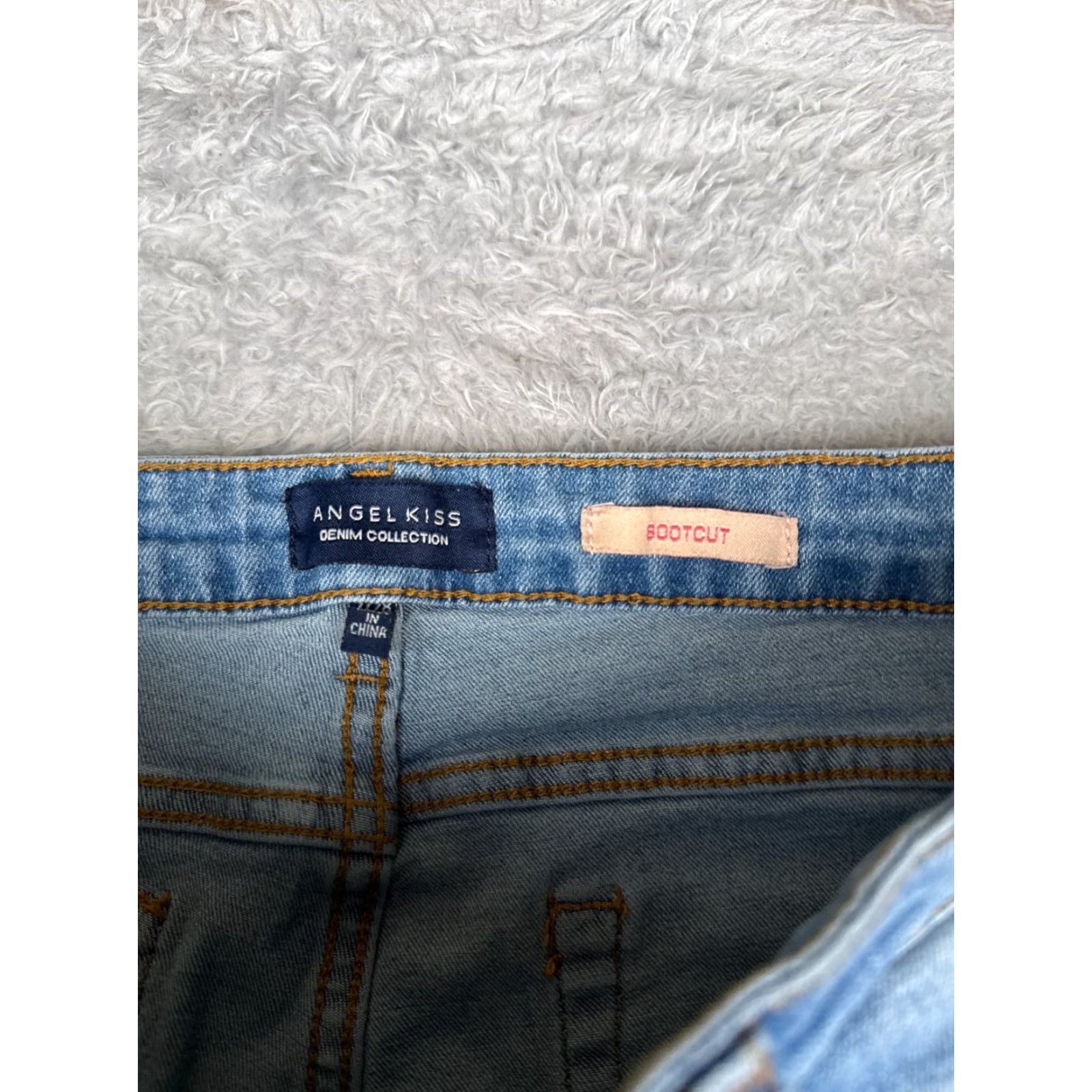 Vintage Angel Kiss Jeans Juniors 28x31 Blue Denim Bootcut Low Rise Cotton Blend Women's Jeans 5-Pocket Ø Size 30" / US 8 / IT 44 - 6 Thumbnail