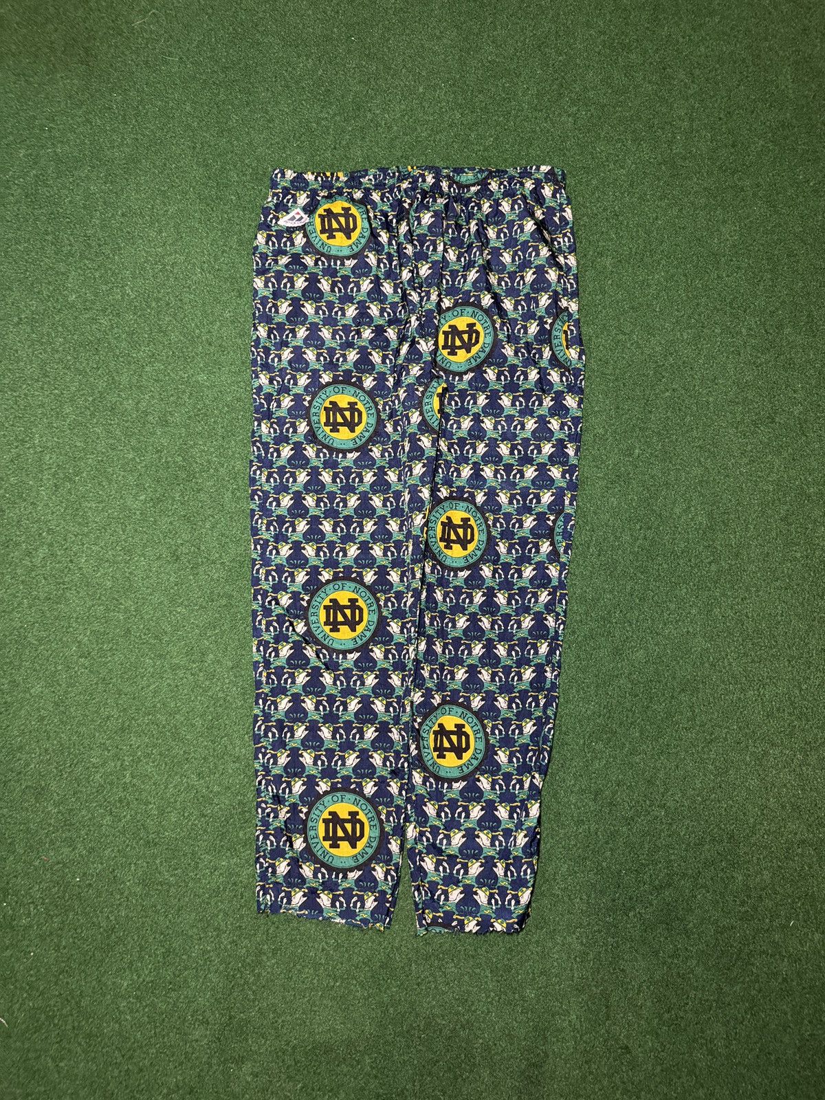 Apex Vintage 90s Notre Dame Fighting Irish M/L Sweatpants Size US 36 / EU 52 - 1 Thumbnail