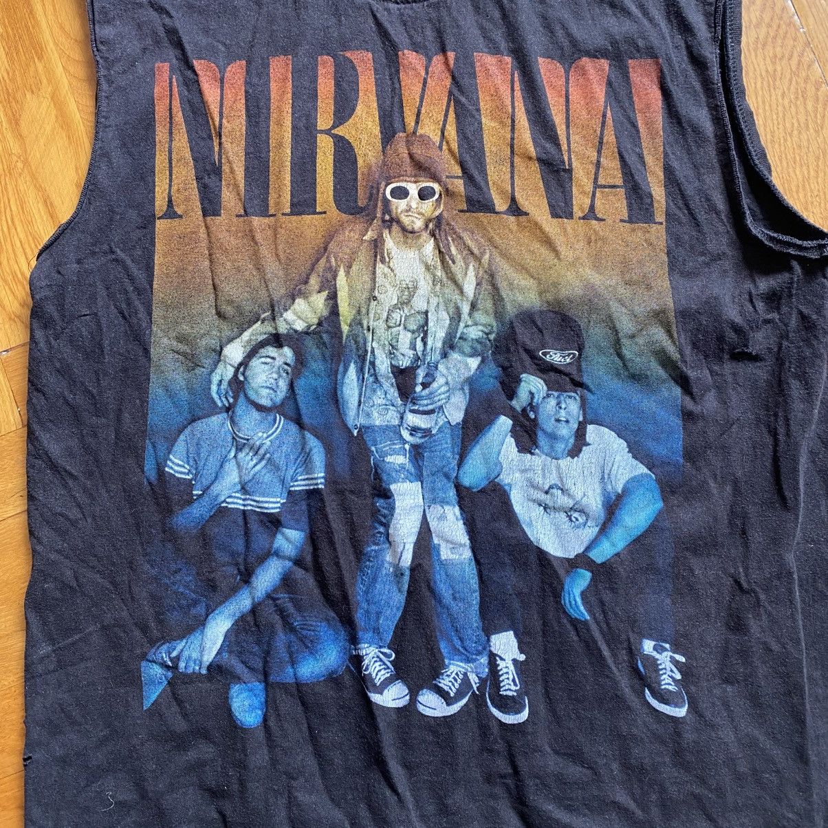 Band Tees VINTAGE NIRVANA DISTRESSED FADED TANK T SHIRT Size US L / EU 52-54 / 3 - 3 Thumbnail