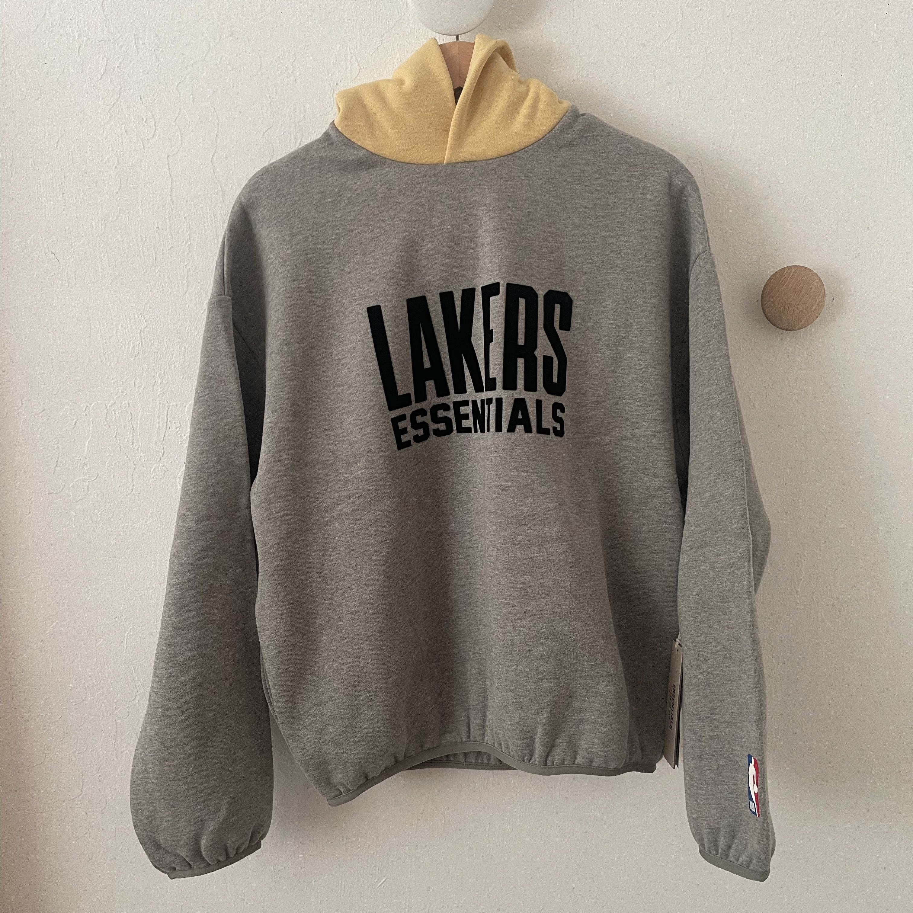 Essentials × Fear of God × NBA Los Angeles Lakers Hoodie NEW Size US XXS / EU 40 - 1 Thumbnail