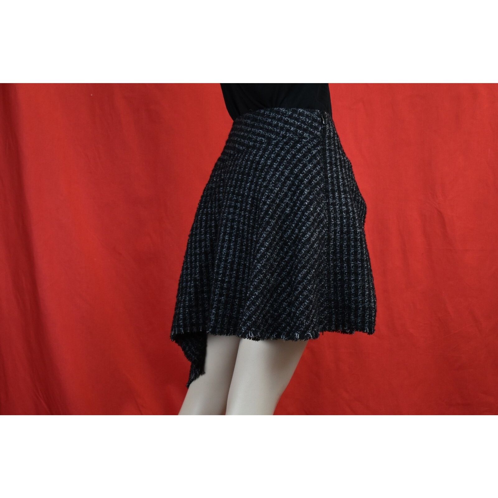 Balenciaga BALENCIAGA BLACK GRAY TWEED WOOL ASYMMETRIC SKIRT 40 ITALY Size 27" / US 4 / IT 40 - 7 Thumbnail