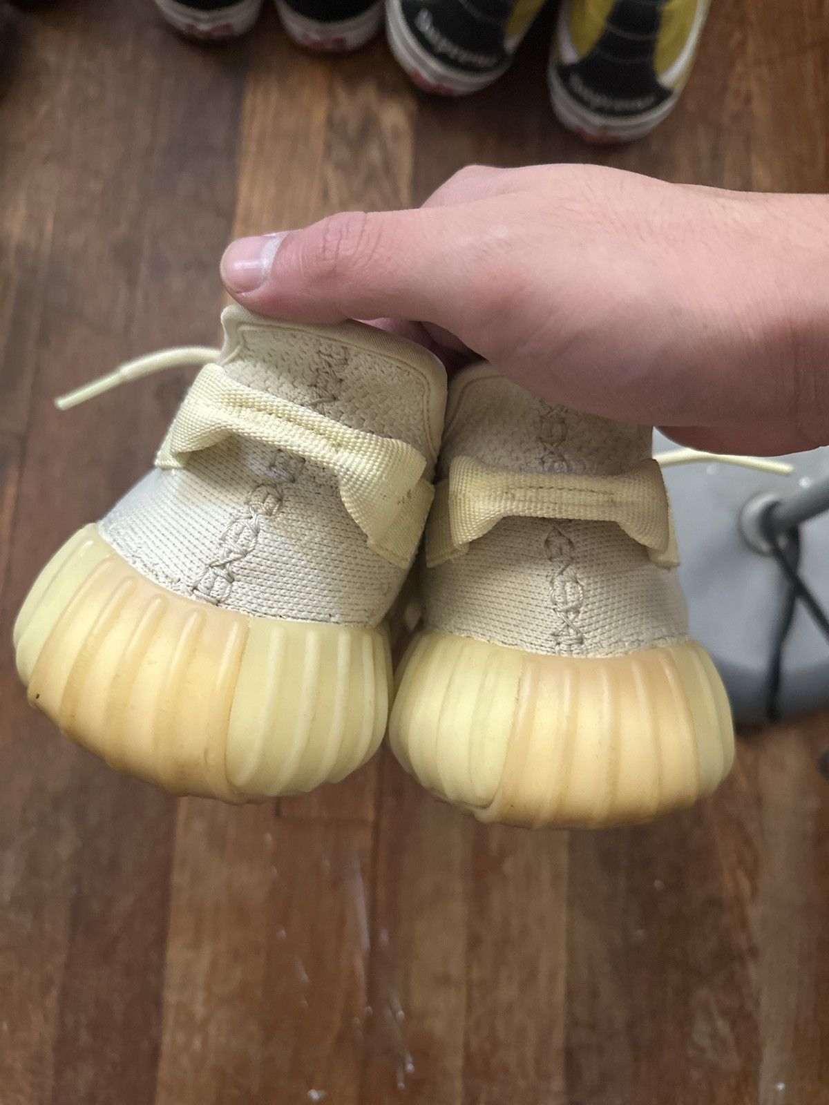 Yeezy Yeezy 350 Butters V2 Size US 11 / EU 44 - 5 Thumbnail