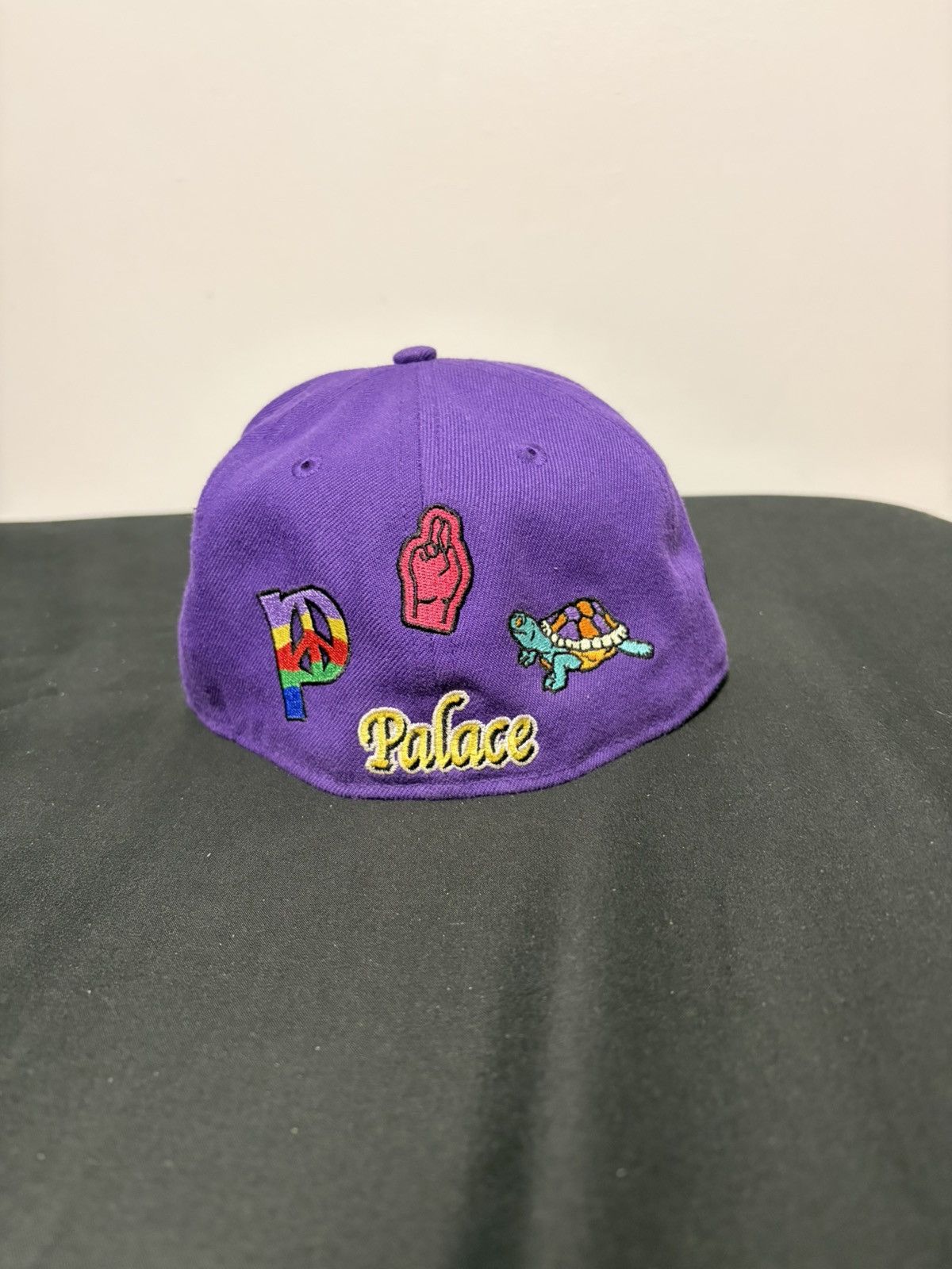 Palace Palace New Era sz 7 1/8 Size ONE SIZE - 2 Thumbnail