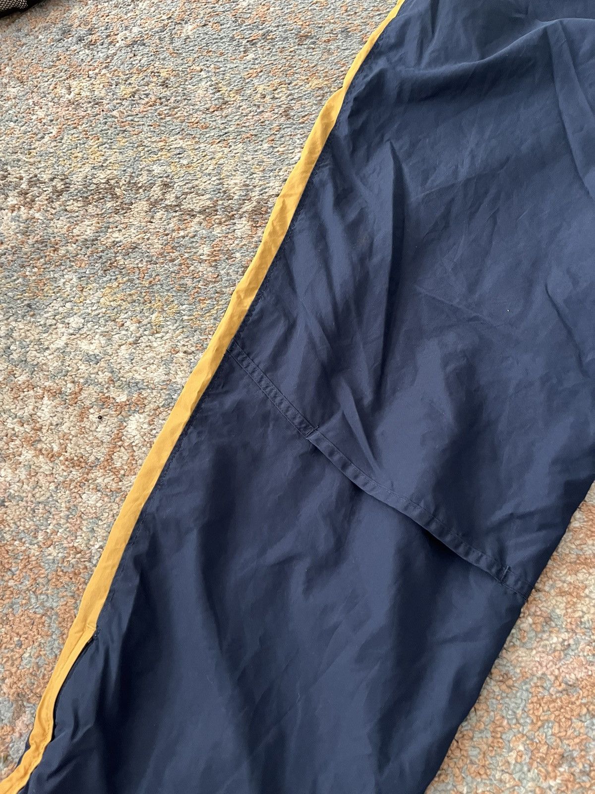 Vintage VTG Y2K Nike Sweatpants swishy Blue XL Distressed yellow Size US 32 / EU 48 - 12 Thumbnail