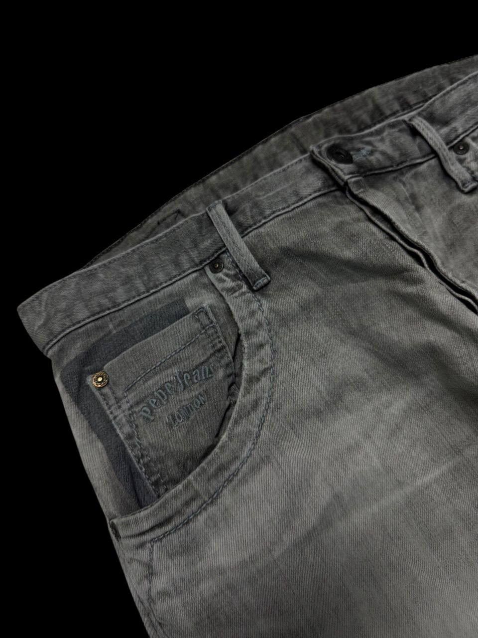 Pepe Jeans THRASHED Pepe Jeans Smoke Washed Distressed Ripped Sick Jean Size US 33 - 7 Thumbnail