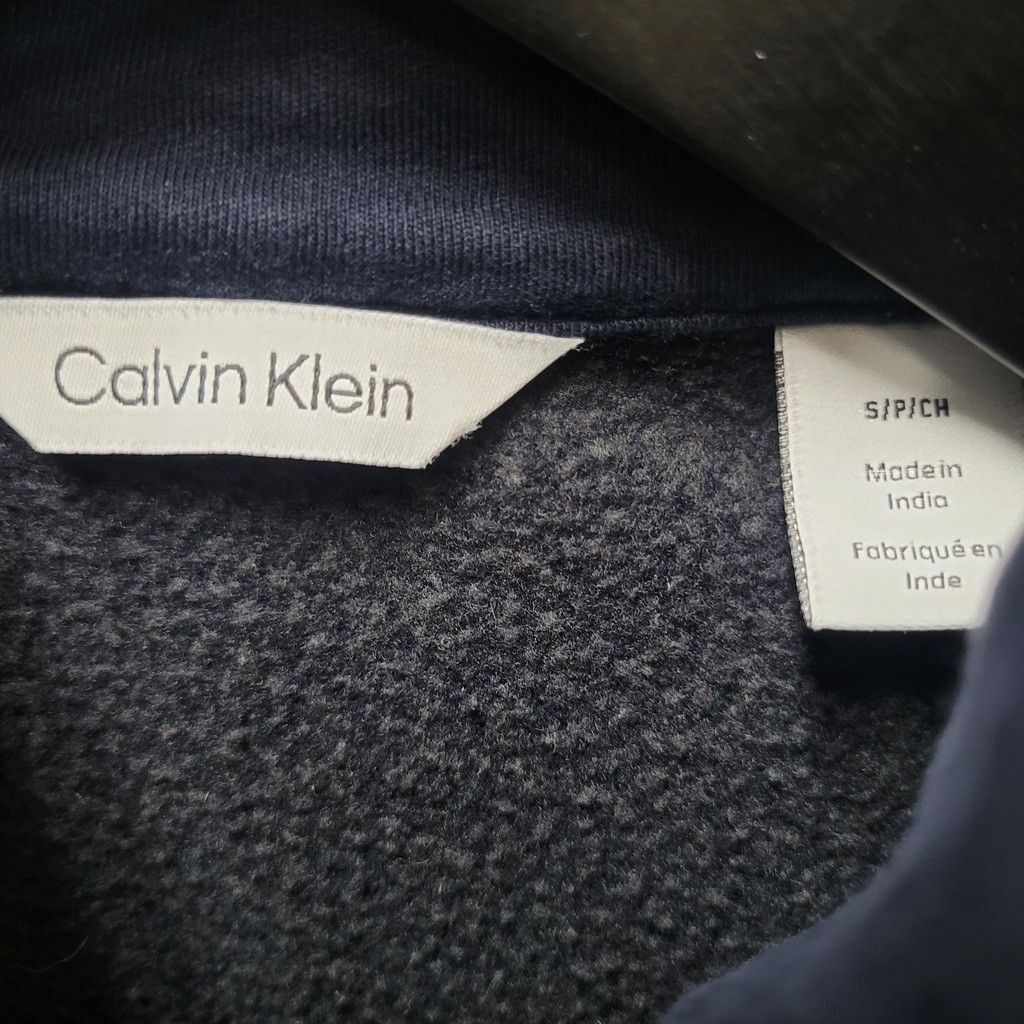 Calvin Klein Calvin Klein Men's Colorblock Quarter-Zip Long-Sleeves Size US S / EU 44-46 / 1 - 7 Thumbnail