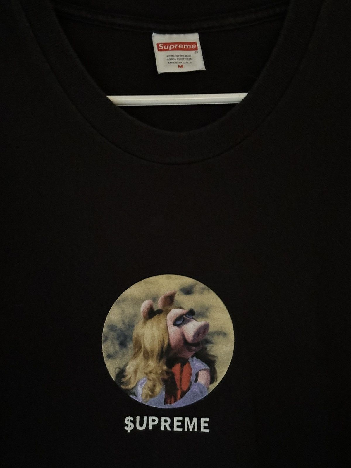 Supreme Supreme Miss Piggy Tee Size US M / EU 48-50 / 2 - 2 Thumbnail