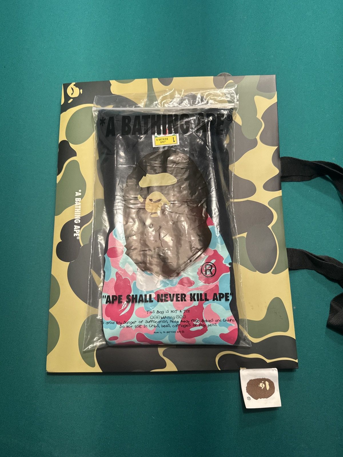 Bape Bape Miami Store Exclusive Art Basel Size US L / EU 52-54 / 3 - 3 Thumbnail