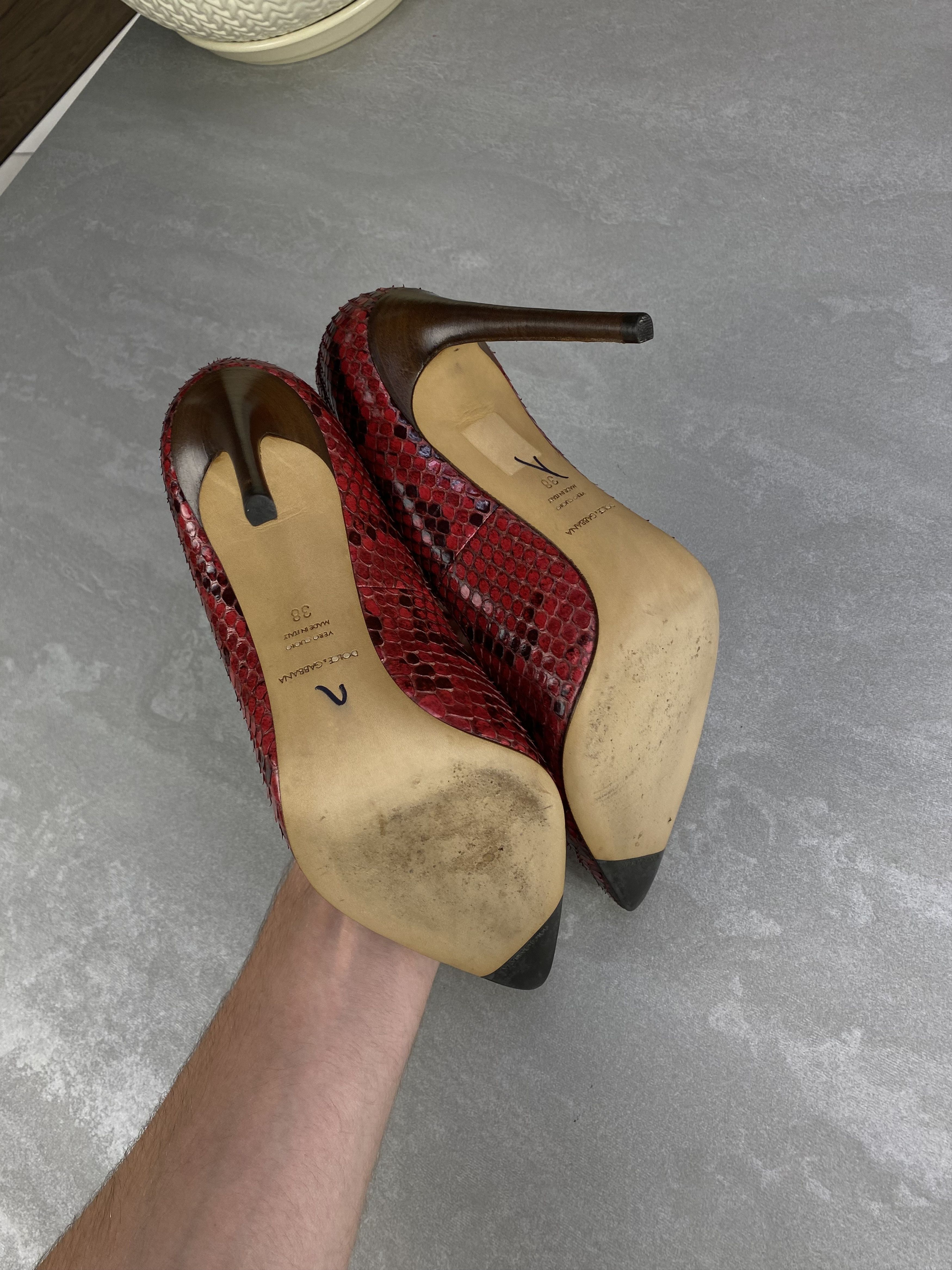 Dolce & Gabbana Dolce & Gabbana Red Python Pointed Toe Pumps Size 38 Size US 8 / IT 38 - 17 Thumbnail