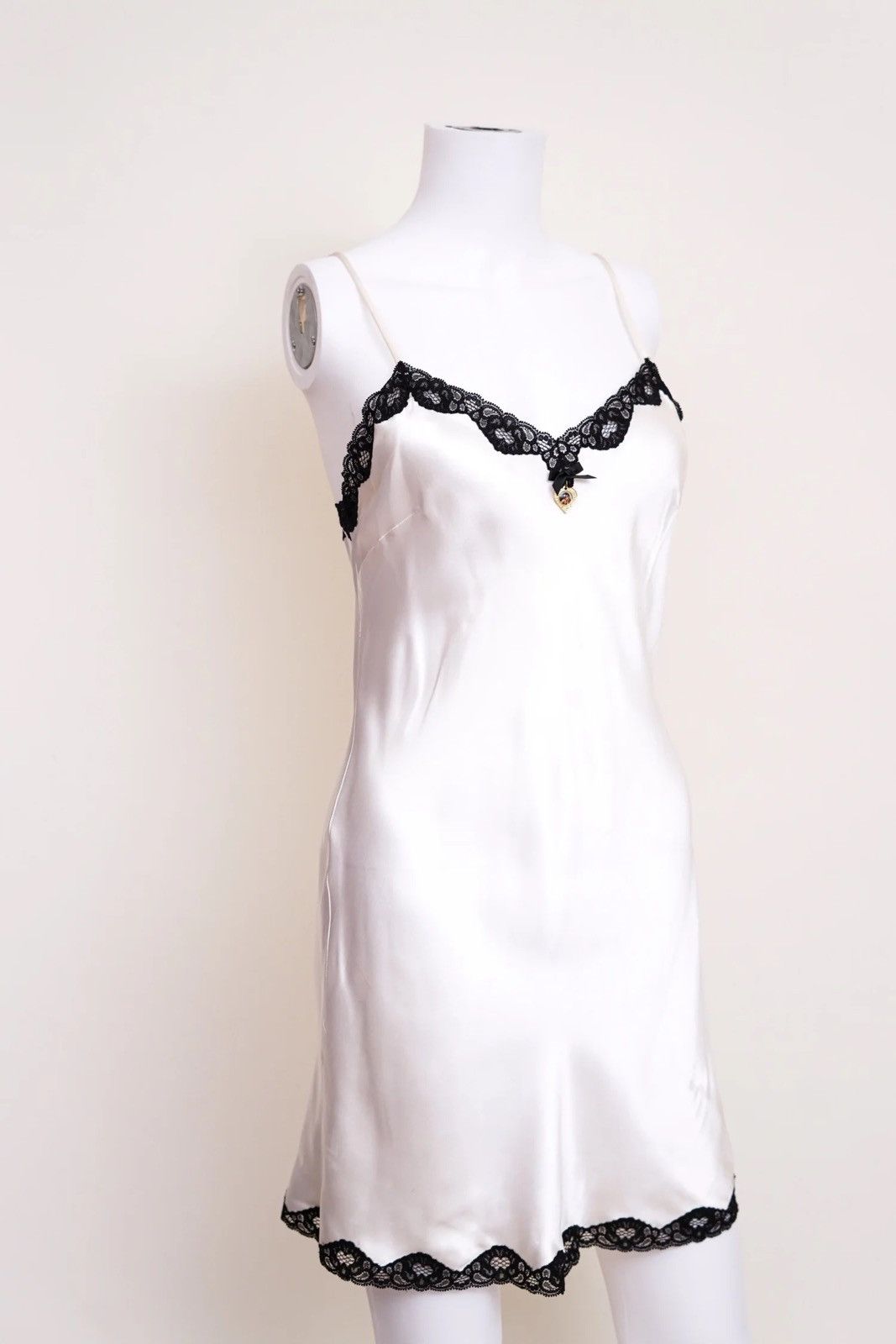 Dolce & Gabbana Dolce & Gabbana 1995 White Slip Dress Size M / US 6-8 / IT 42-44 - 3 Thumbnail