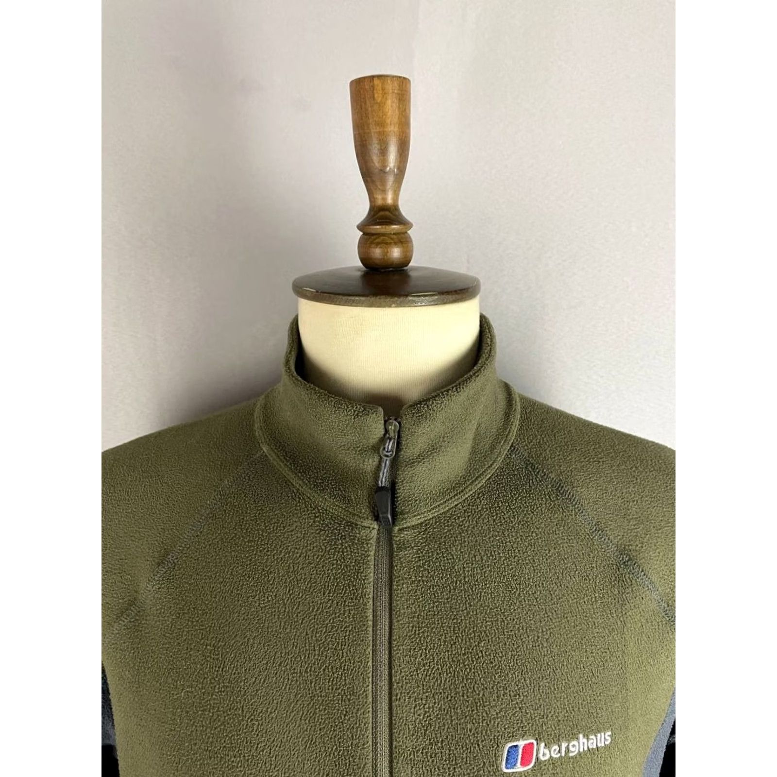 Berghaus Berghaus Mens Fleece Jacket Size L Olive Green Polyester Comfort Long Sleeve Size US L / EU 52-54 / 3 - 4 Thumbnail