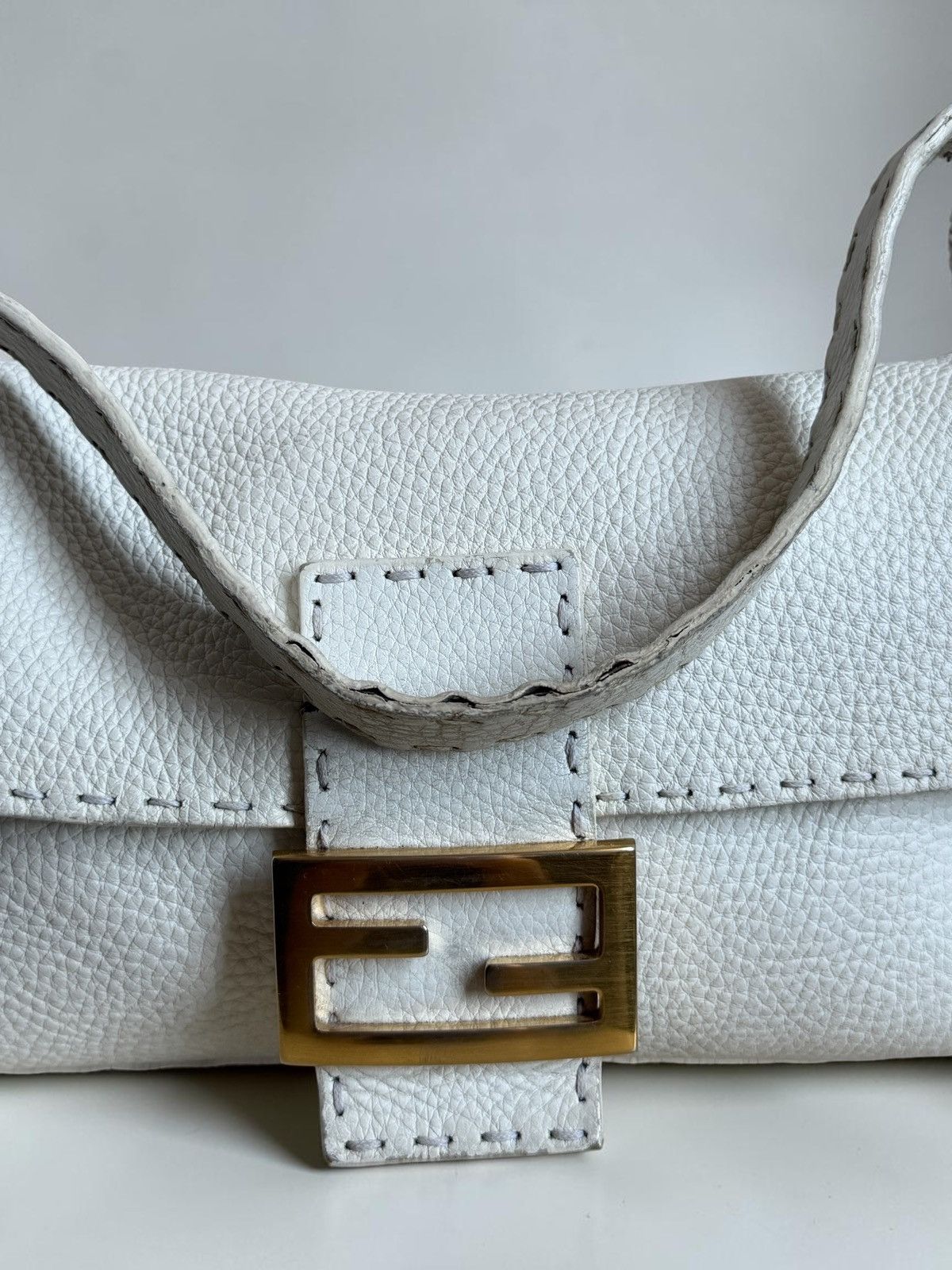 Fendi Fendi Selleria White Grained Leather Baguette Bag Size ONE SIZE - 10 Thumbnail