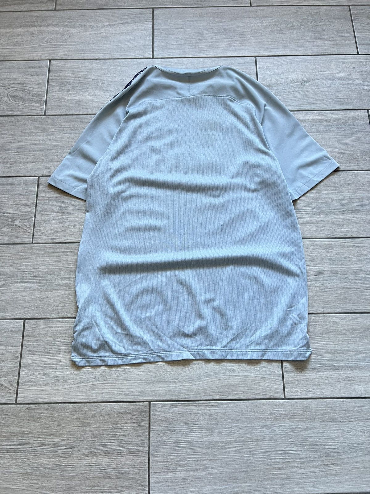 Vintage Nike FC Barcelona 2018 Breathe Football Training Top Size US M / EU 48-50 / 2 - 2 Thumbnail