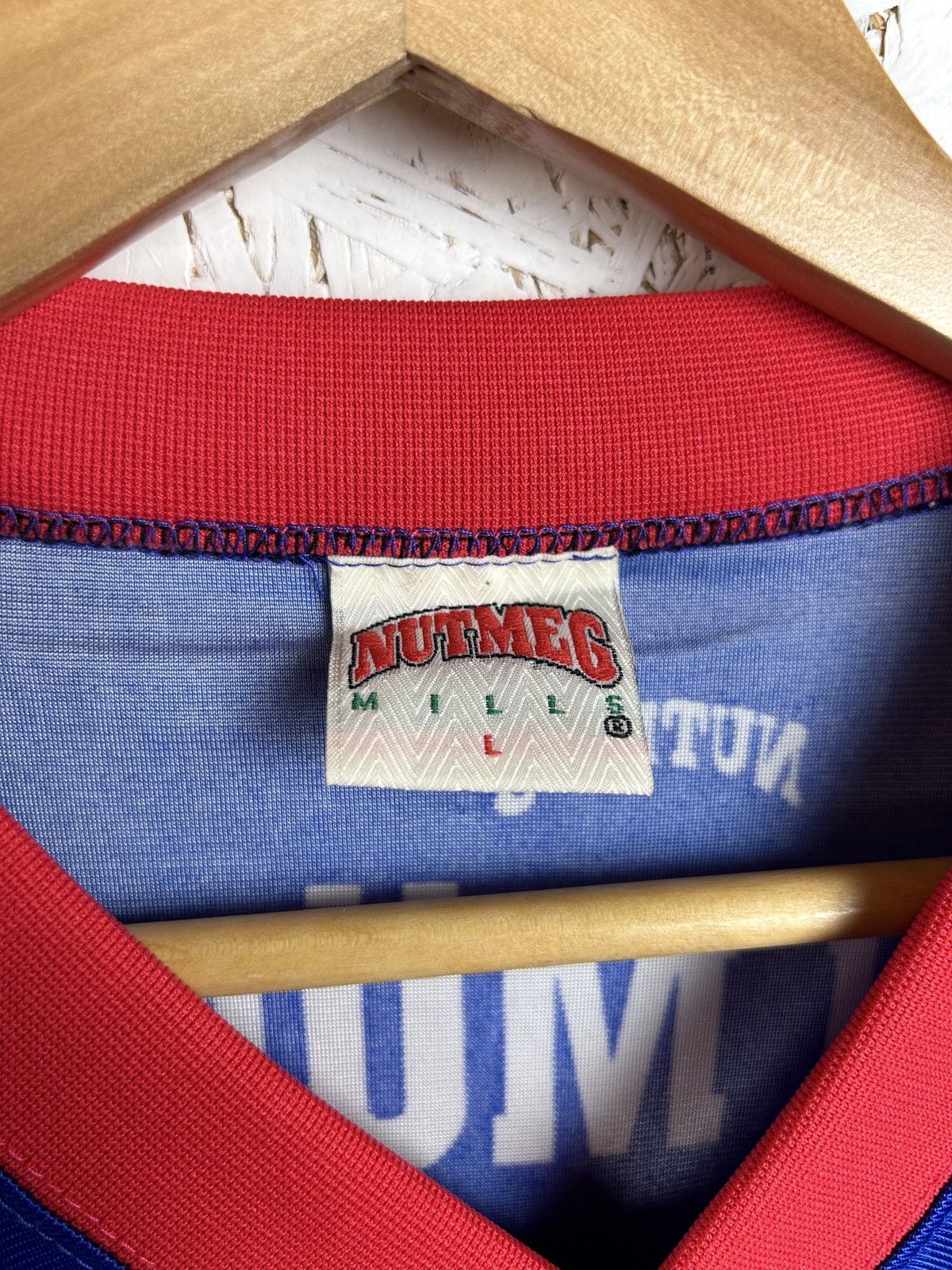 Nutmeg 90s Vintage Nutmeg Mills FC Bayern Munchen AOP Retro Jersey Size US L / EU 52-54 / 3 - 9 Thumbnail