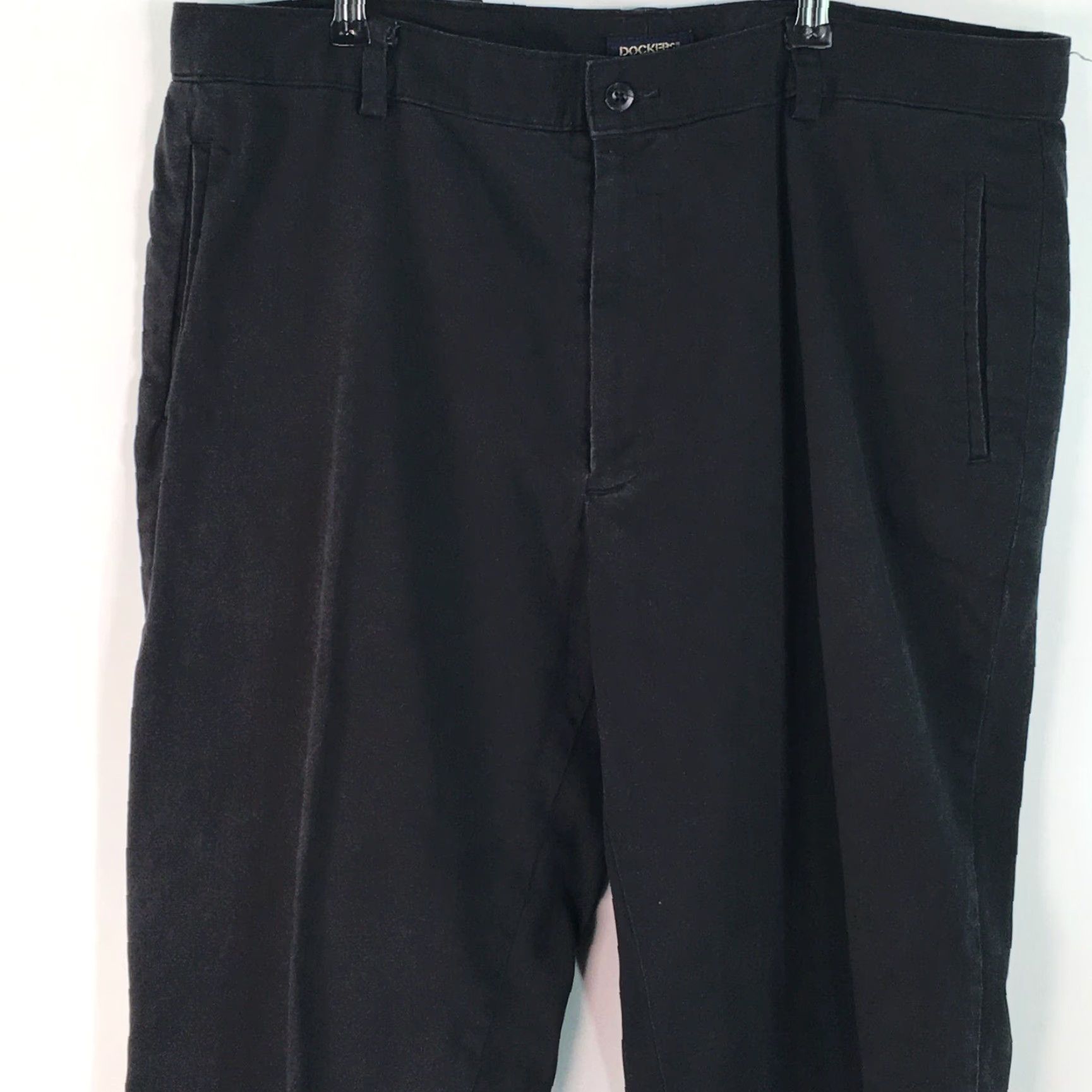 Dockers Dockers Mens Khakis Pants Flat Front Straight Black W40XL30 38 Inch Inseam Regular Rise High Casual Pants Mens Regular Khaki Black 90s? Size US 38 / EU 54 - 3 Thumbnail