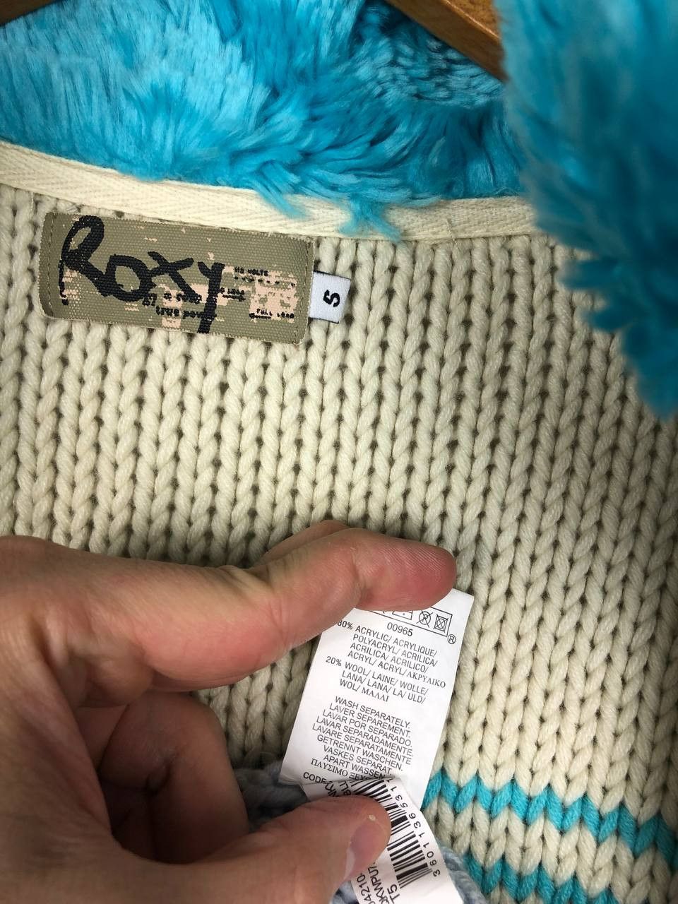 Other ROXY Knit Sweater Zip Pullover size S Size US S / EU 44-46 / 1 - 10 Thumbnail