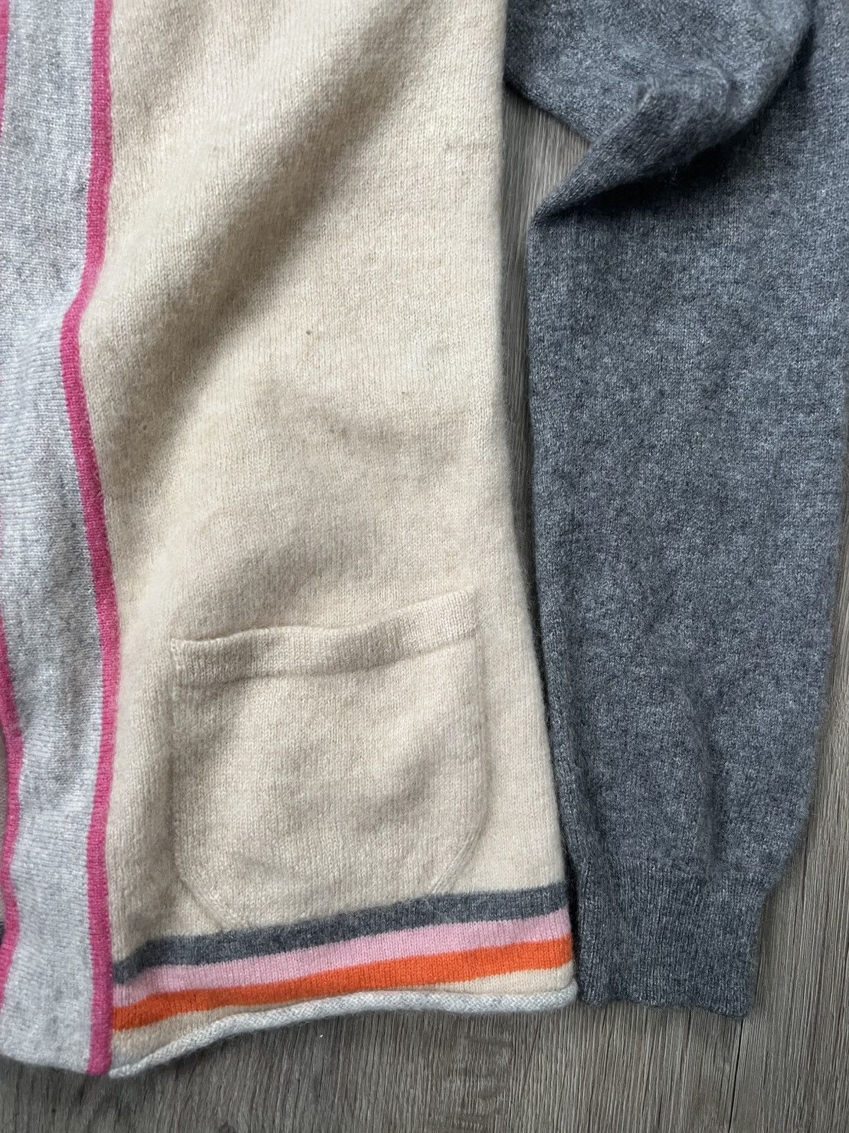 Sandro × Vintage Sandro vintage cashmere cardigan Size S / US 4 / IT 40 - 4 Thumbnail