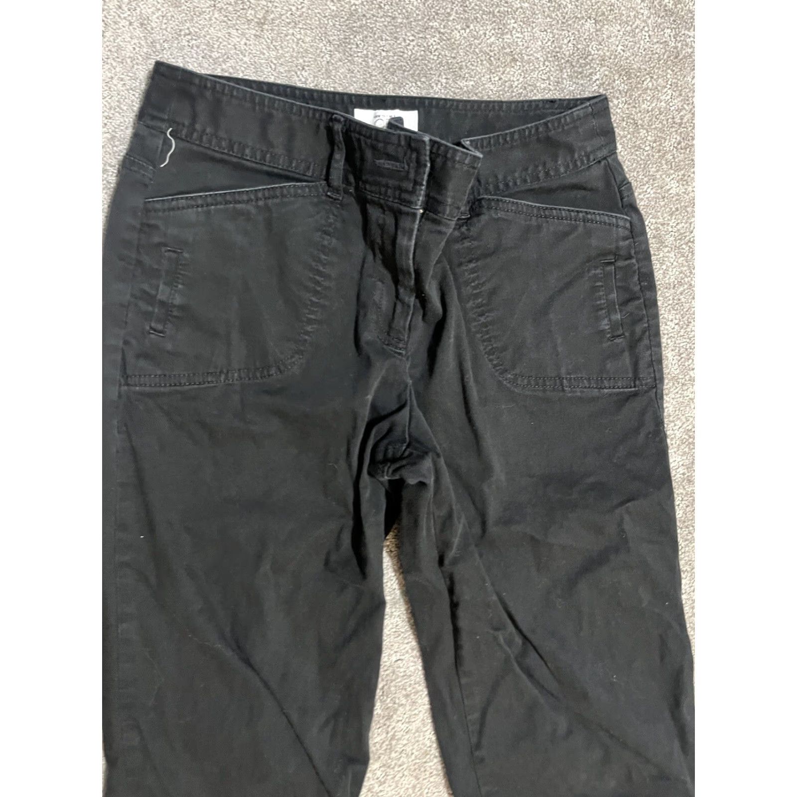 Ann Taylor Ann Taylor Women's Pants Black Cropped Size 4 Inseam 4 in Regular” Size 27" / US 4 / IT 40 - 2 Thumbnail