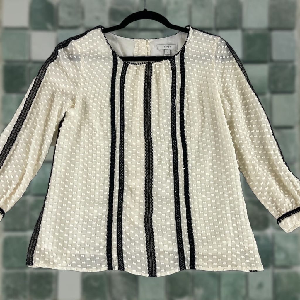 J.Crew J. Crew Shirt Womens Size 2 Ivory Swiss Dot Lace Trim 3/4 Sleeve Silk Blend Shirt Womens Size 2 Ivory Swiss Dot Lace Trim 3/4 Sleeve Silk Blend Size XS / US 0-2 / IT 36-38 - 1 Thumbnail