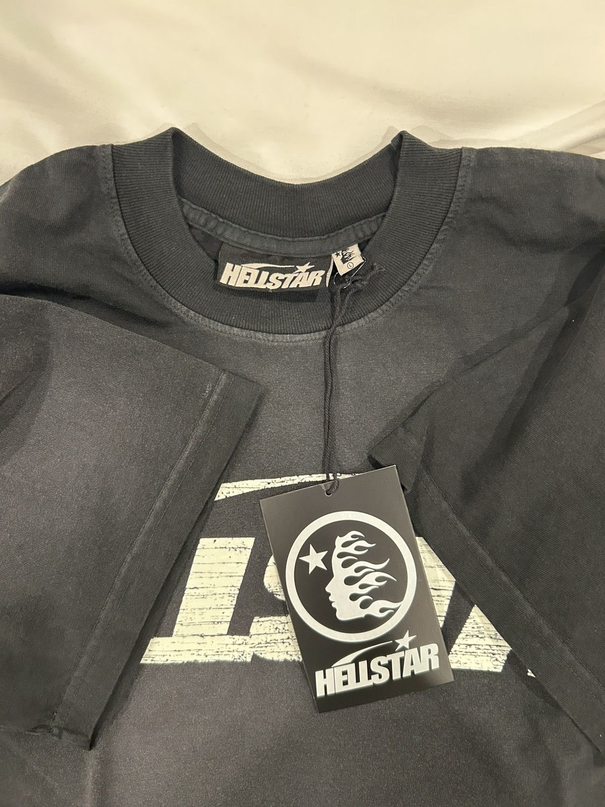 HELLSTAR Hellstar Classic Logo Glow in the Dark Tee ComplexCon Size US L / EU 52-54 / 3 - 6 Thumbnail