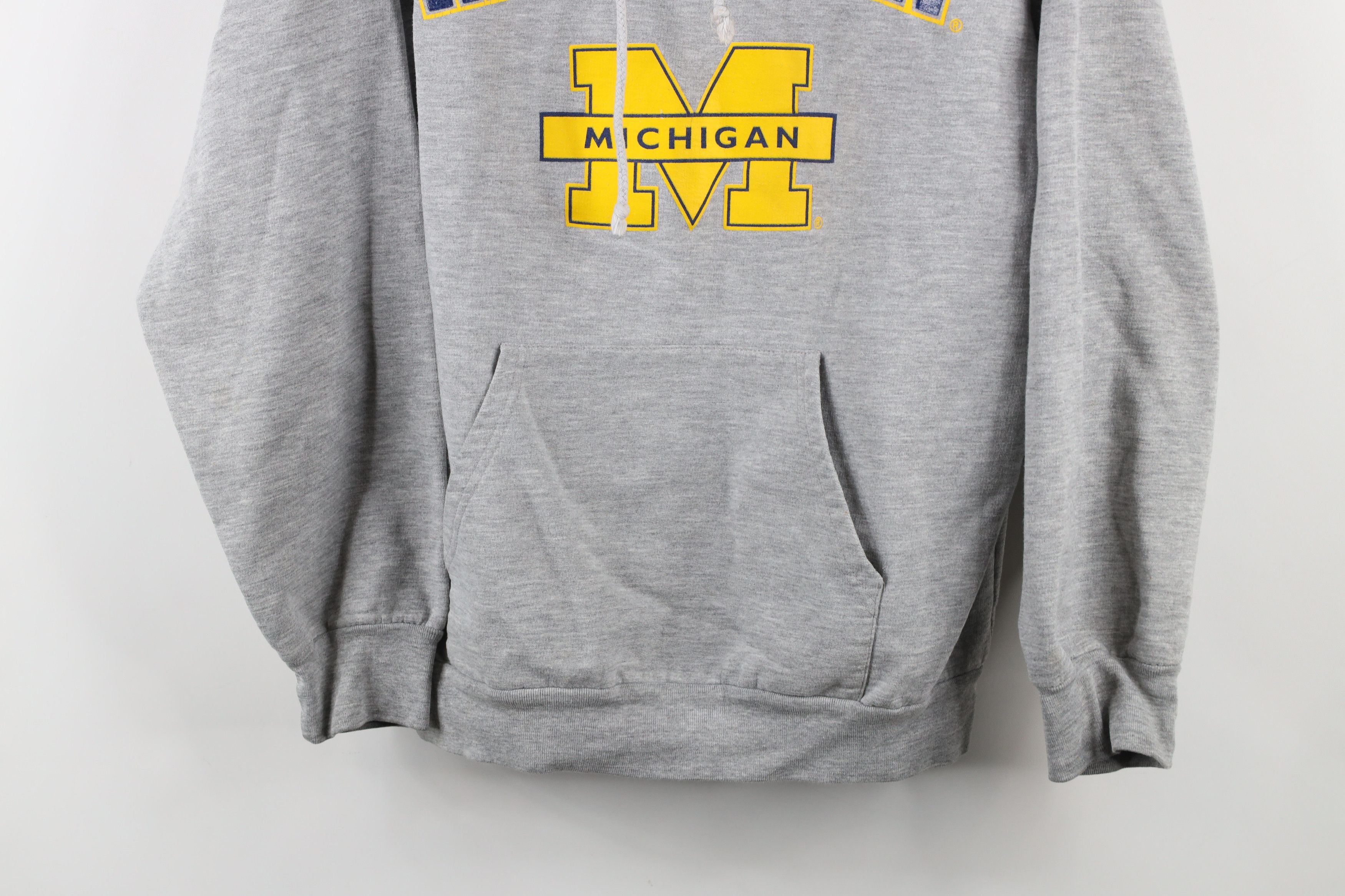Vintage Vintage 90s University of Michigan Hoodie Sweatshirt Gray Size US M / EU 48-50 / 2 - 3 Thumbnail