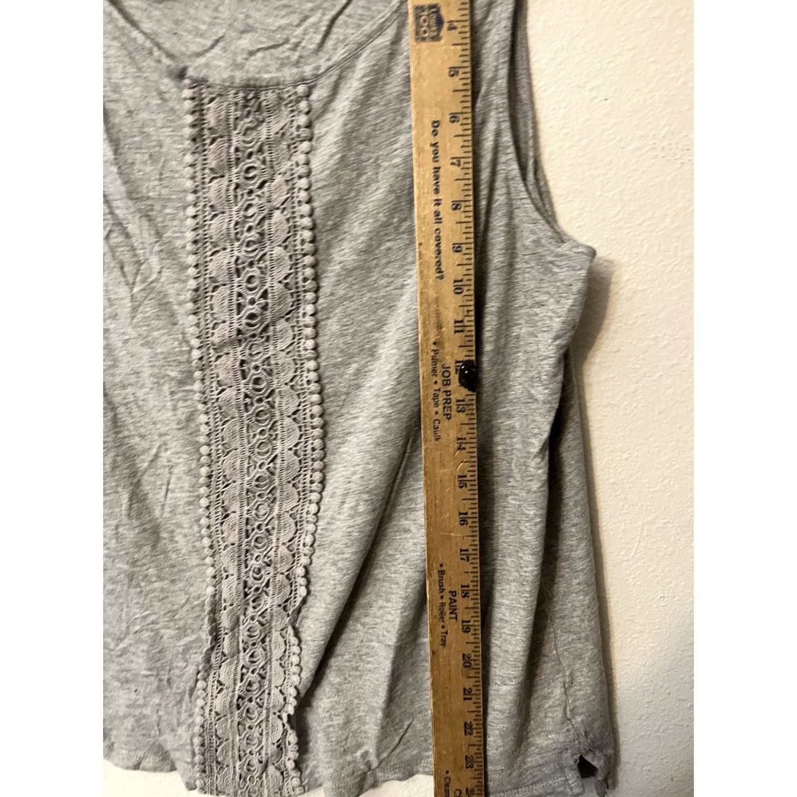 Banana Republic Womens Banana Republic Tank Top Sleeveless Gray Crochet Trim Size L Casual Modern 90s Womens Boys Girls Mens Size L / US 10 / IT 46 - 4 Thumbnail