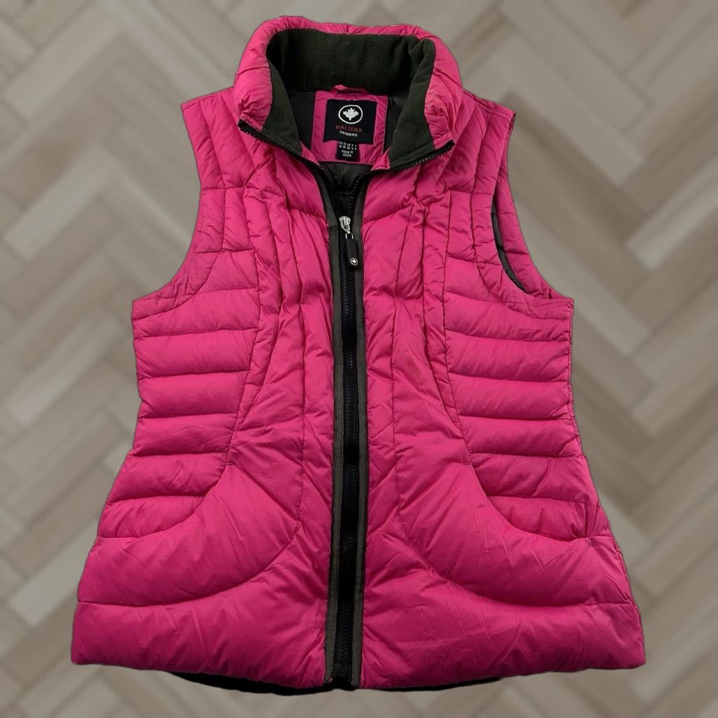 Vintage Halifax Traders Vest Women M Pink Puffer Full Zip Down Fill Vest Women's Medium Pink Puffer Size M / US 6-8 / IT 42-44 - 1 Thumbnail