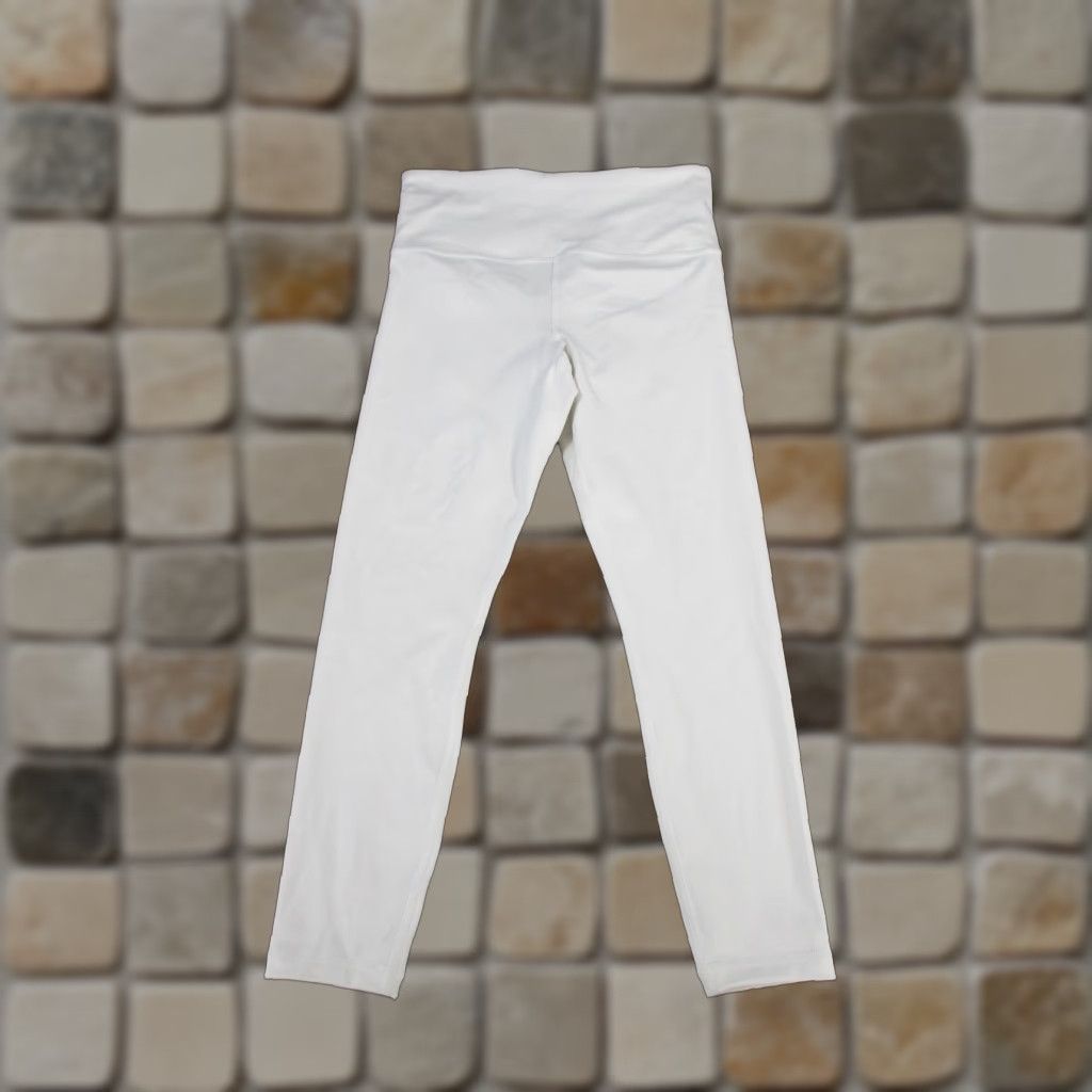 Athleta VINTAGE Athleta Leggings Womens Small Ultra High Rise Elation 7/8 White Yoga Gym * Size 28" / US 6 / IT 42 - 1 Thumbnail