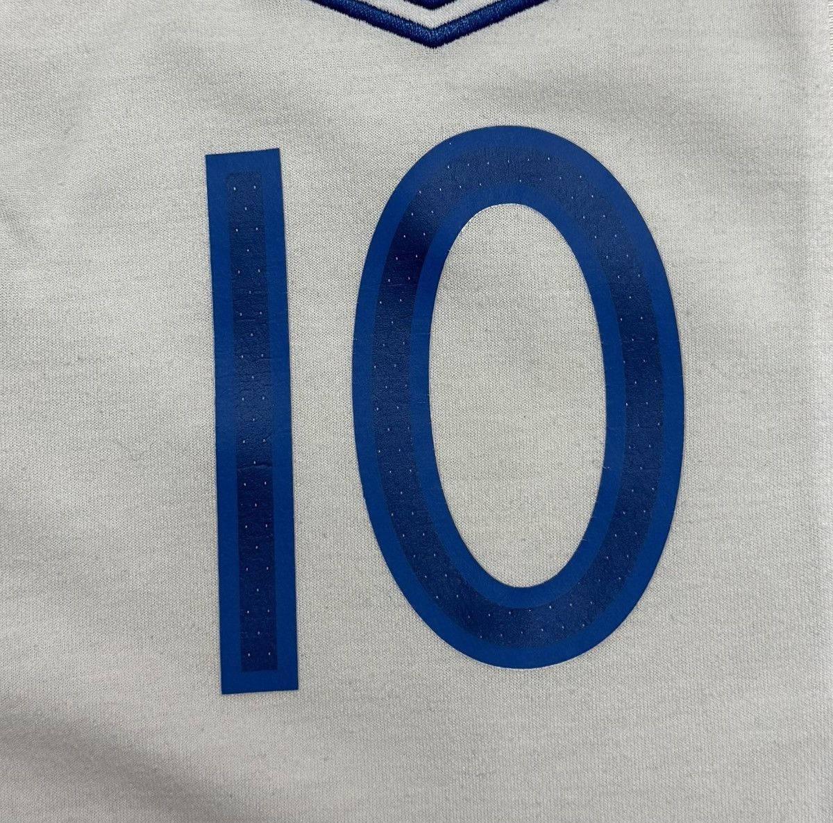 Umbro England 2010 2011 Home Shirt Soccer Jersey Umbro #10 Rooney Size US S / EU 44-46 / 1 - 9 Thumbnail