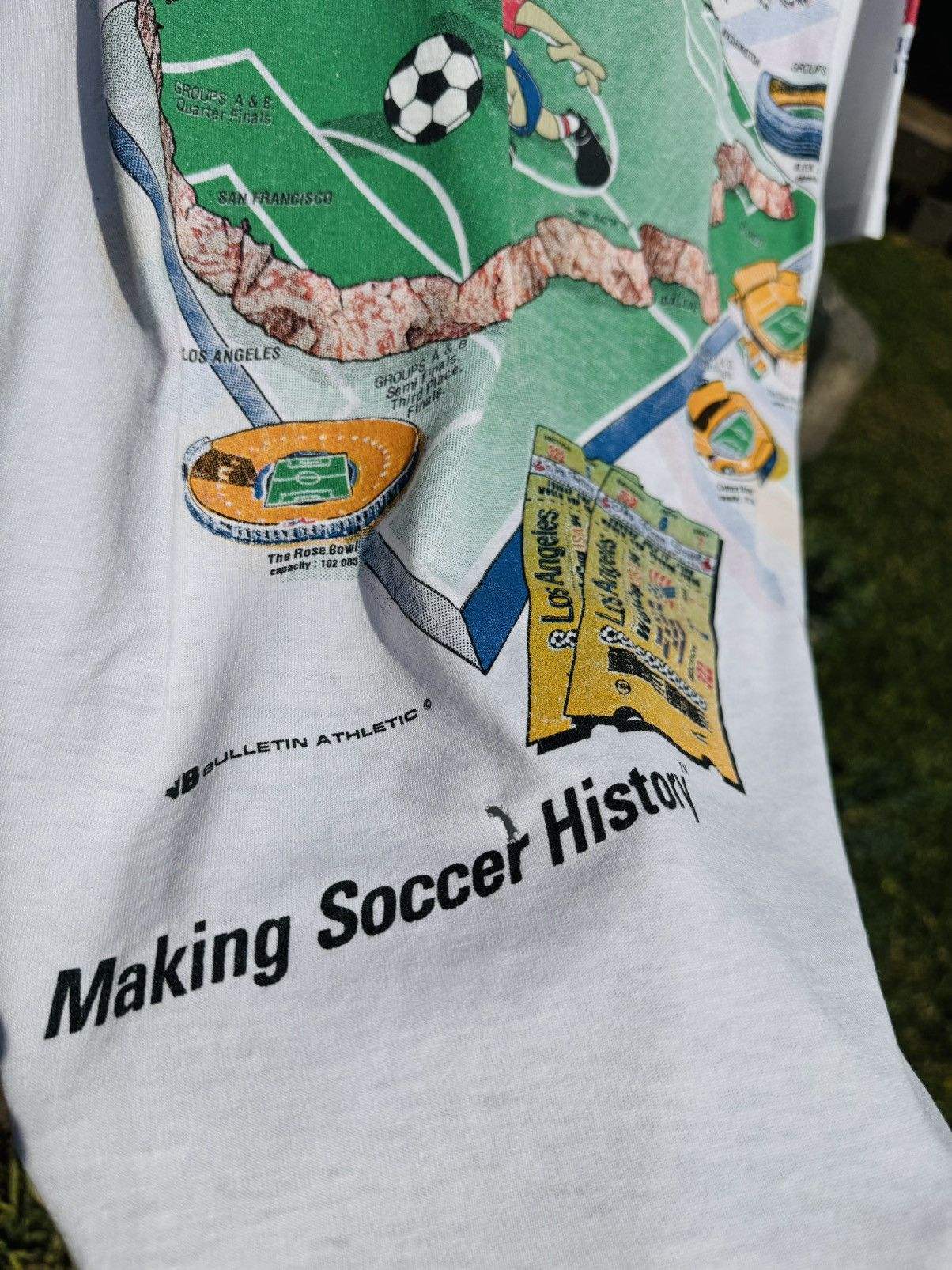 Vintage GRAIL Vintage 94 FIFA World Cup USA 1994 Size US M / EU 48-50 / 2 - 8 Thumbnail