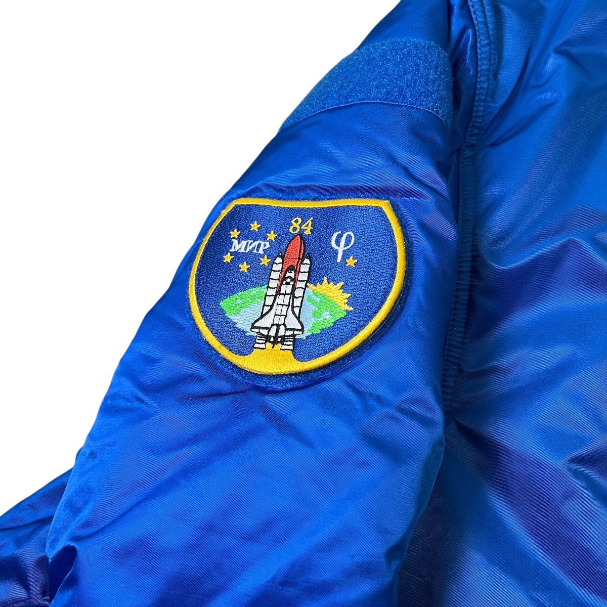 Balenciaga BALENCIAGA 2021 Fall × NASA Patchwork Oversized Space Bomber Size US S / EU 44-46 / 1 - 4 Thumbnail