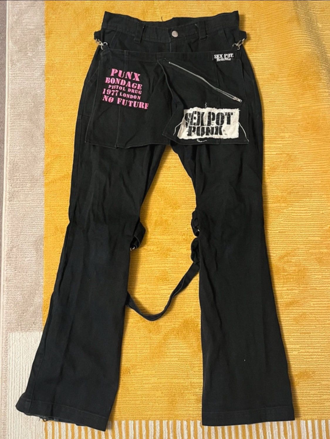 Sex Pot ReVeNGe Sex pot revenge punk bondage skirt overlay pants Size 27" / US 4 / IT 40 - 1 Thumbnail