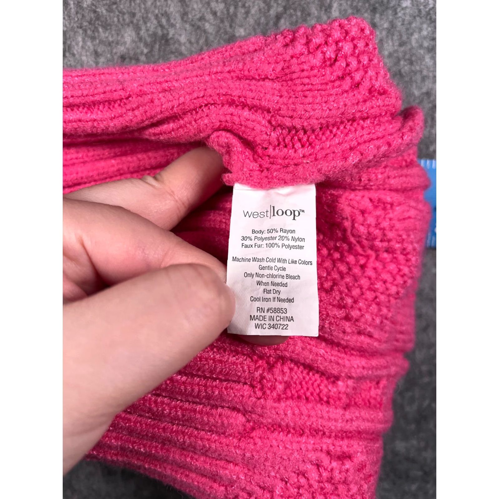 Vintage West Loop Beanie Women One Size Pink Knit Rayon Blend Stretch Ski Pom Size ONE SIZE - 7 Thumbnail