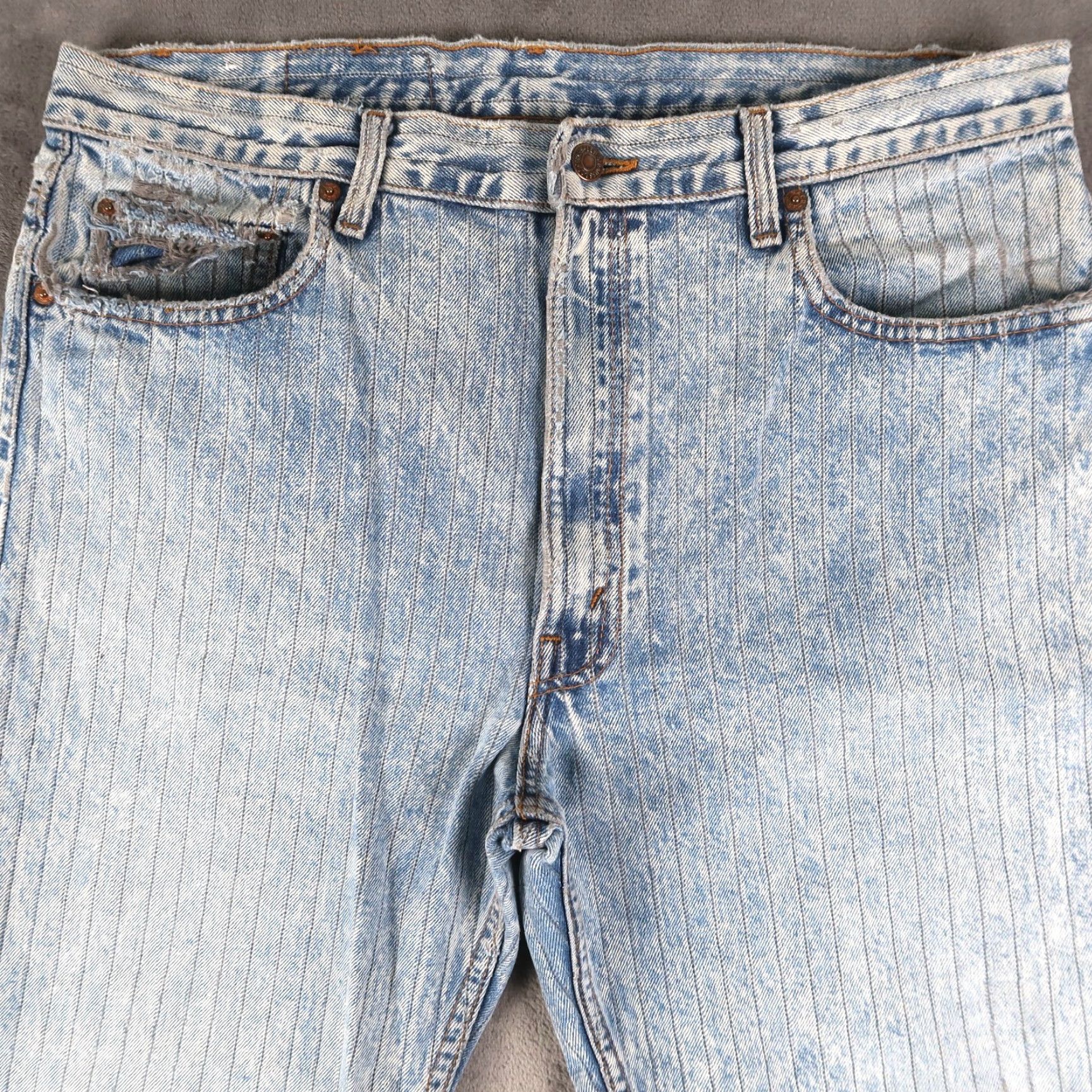 Levi's VINTAGE Levi's 505 Jeans Men Adult Medium Blue Denim Straight Fit 80s USA 5-Pocket Size US 38 / EU 54 - 3 Thumbnail