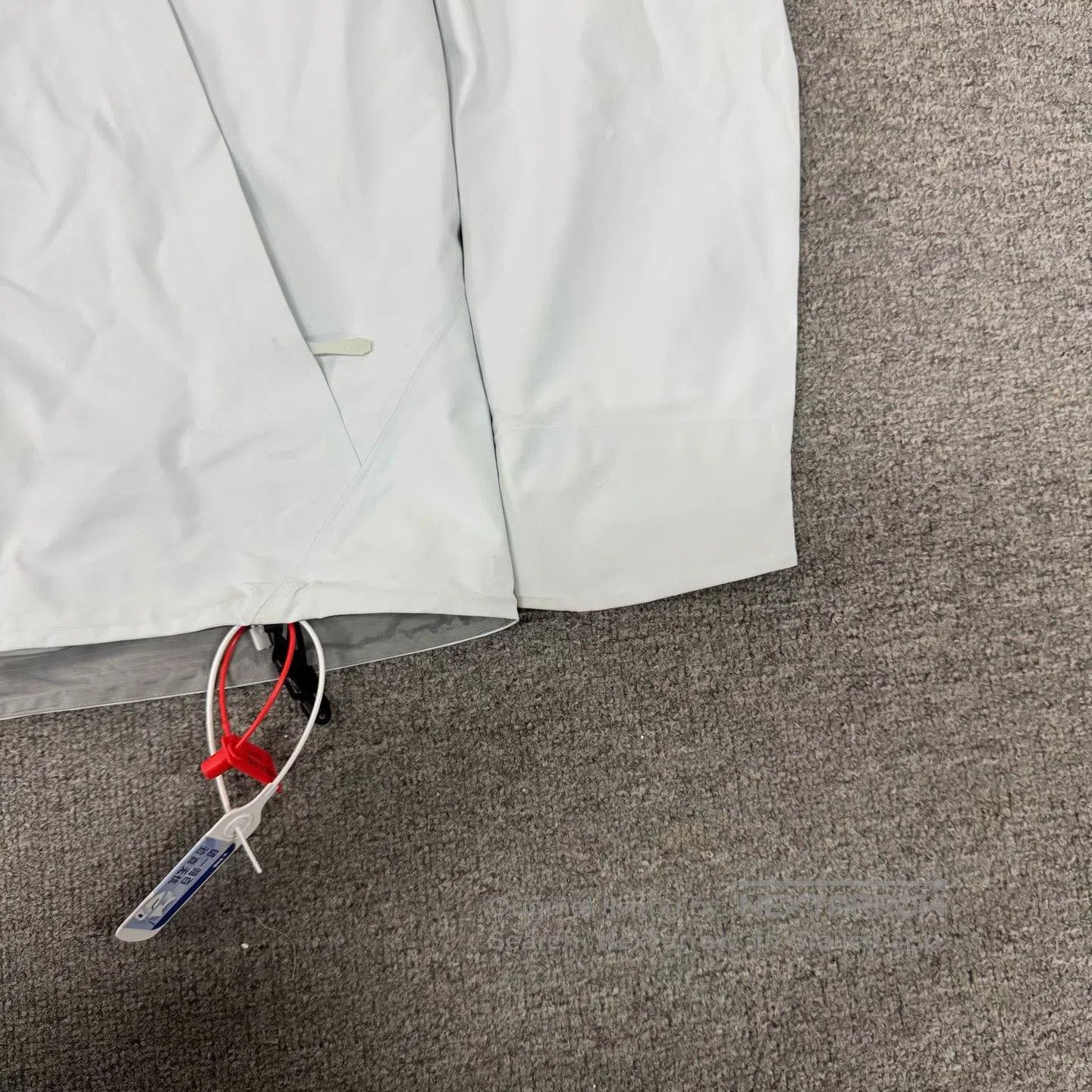 Arc'teryx ARC‘TERYX Ralle Jacket – A hooded outdoor jacket| Size US L / EU 52-54 / 3 - 5 Thumbnail