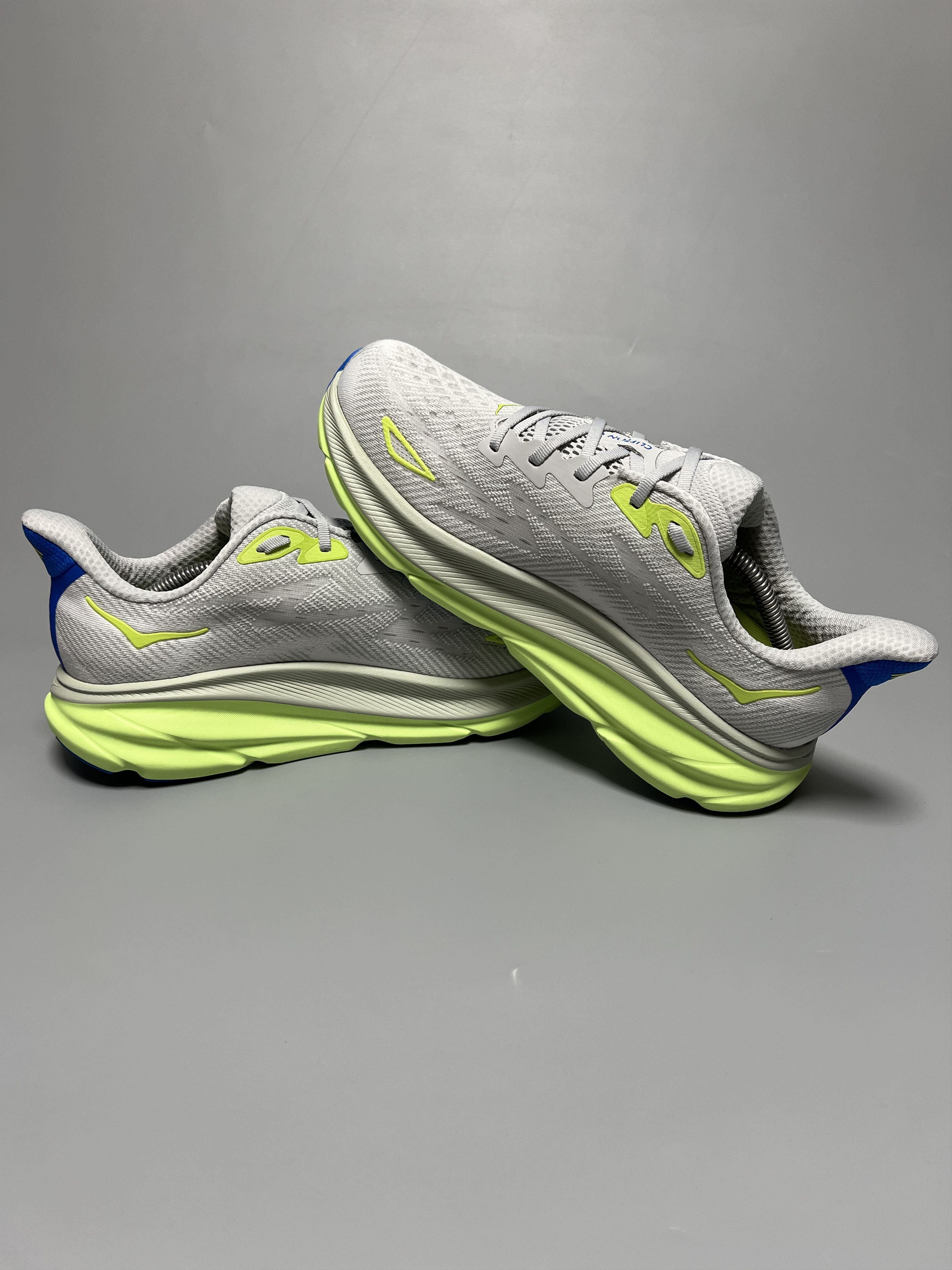 Hoka 10 EE Hoka One One Clifton 9 Wide Running Shoes 1132210-STLC Size US 10 / EU 43 - 5 Thumbnail