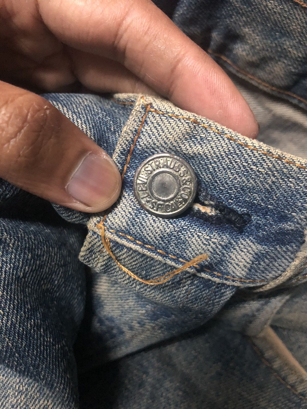 Levi's VINTAGE DAMAGED LEVIS 501 BIG E Size US 32 / EU 48 - 18 Thumbnail