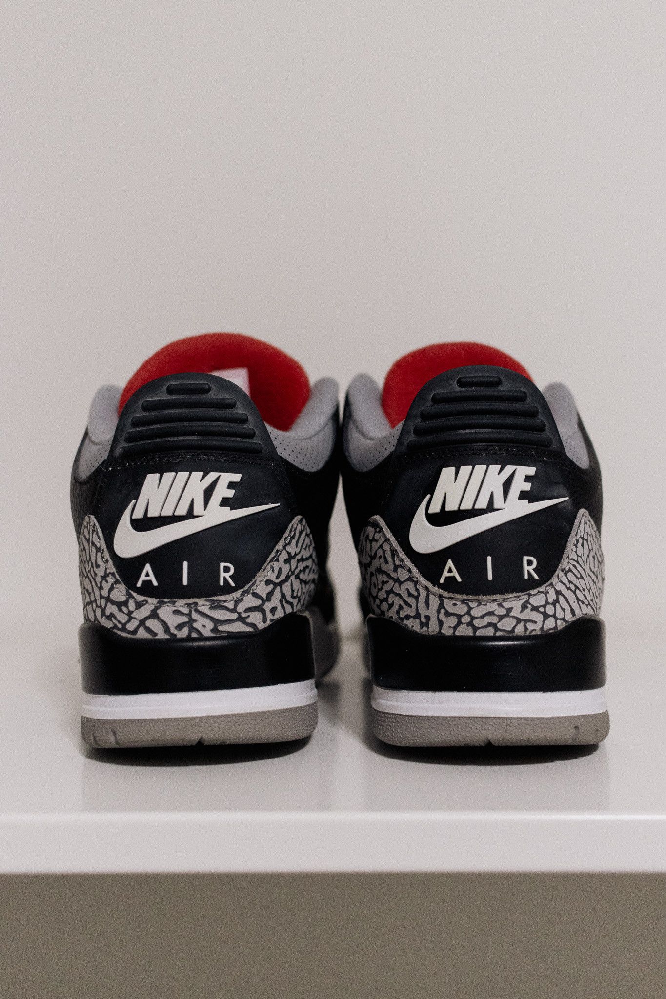 Nike Jordan 3 Black Cement Size US 12 / EU 45 - 4 Thumbnail