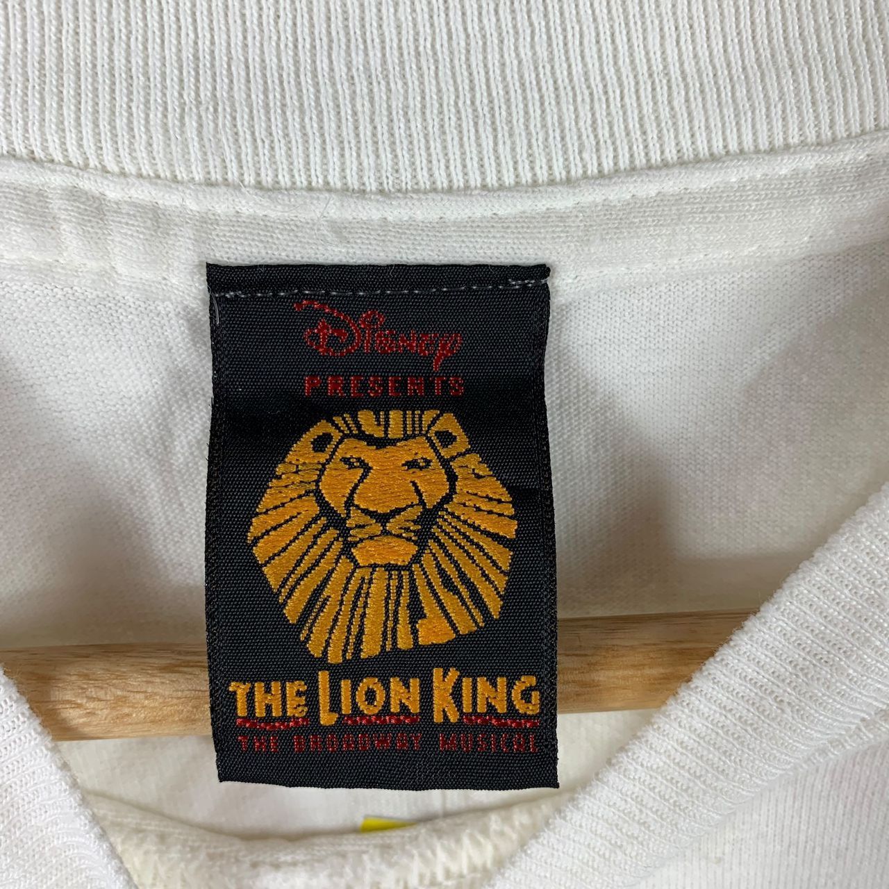Disney × Vintage Vintage THE LION KING Hakuna matata cartoon movie tee Size US L / EU 52-54 / 3 - 3 Thumbnail
