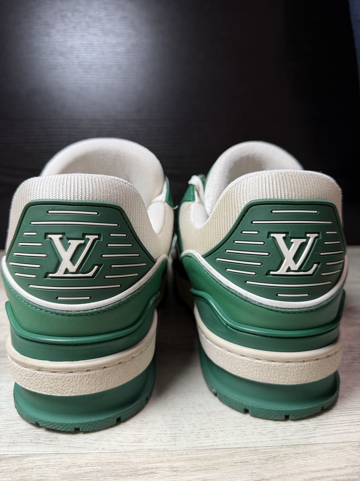 Louis Vuitton Louis Vuiton Trainer Green Size US 6 / EU 39 - 10 Thumbnail