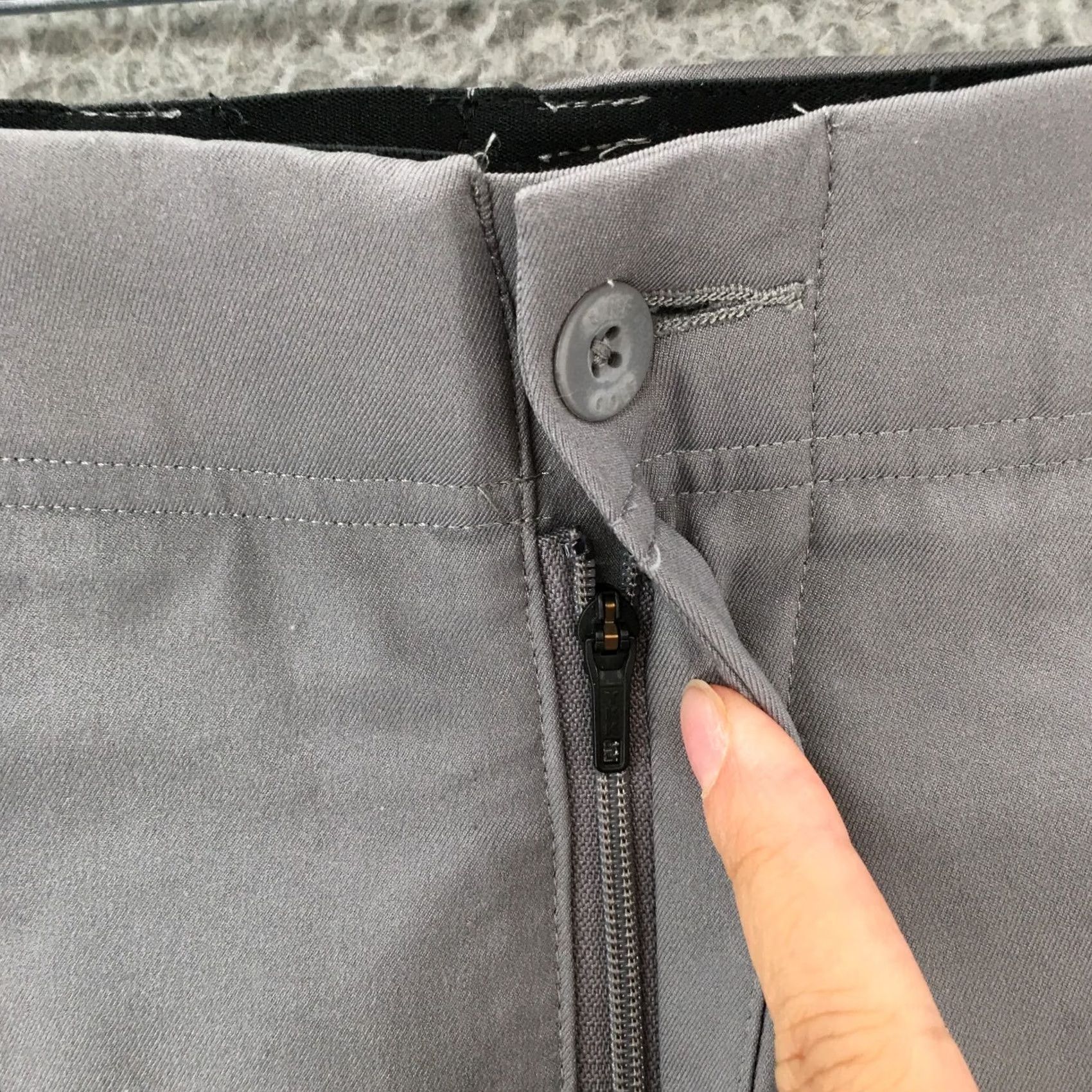 Nike Nike Dri-Fit Chino Shorts Mens 42 Gray Side Pocket Flat Front Zip Size US 42 / EU 58 - 3 Thumbnail