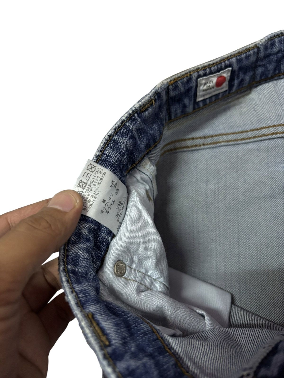 Edwin Vtg Edwin Japan 503 Blue Washed Distressed Jeans Size US 28 / EU 44 - 11 Thumbnail